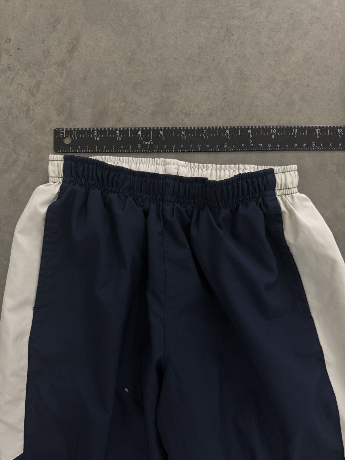 Nike Vintage Nike Track Pants Insulated Navy Cargos USA Y2K XS Size US 26 / EU 42 - 9 Thumbnail