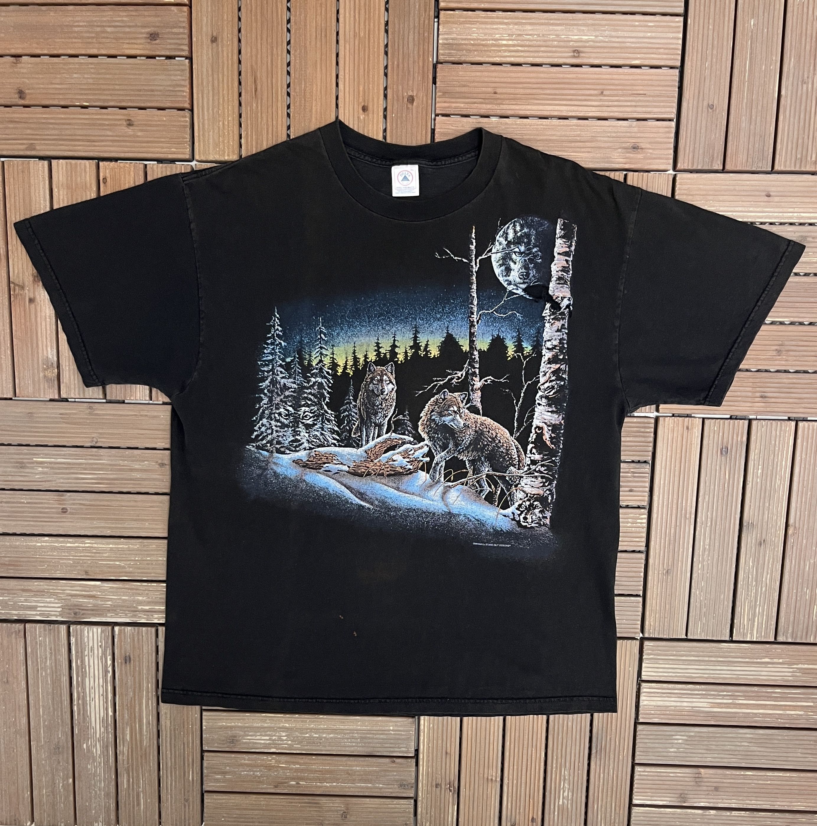 Vintage Wolves In The Forest Vintage Scenic Black T-Shirt Tee Size US XL / EU 56 / 4 - 1 Thumbnail