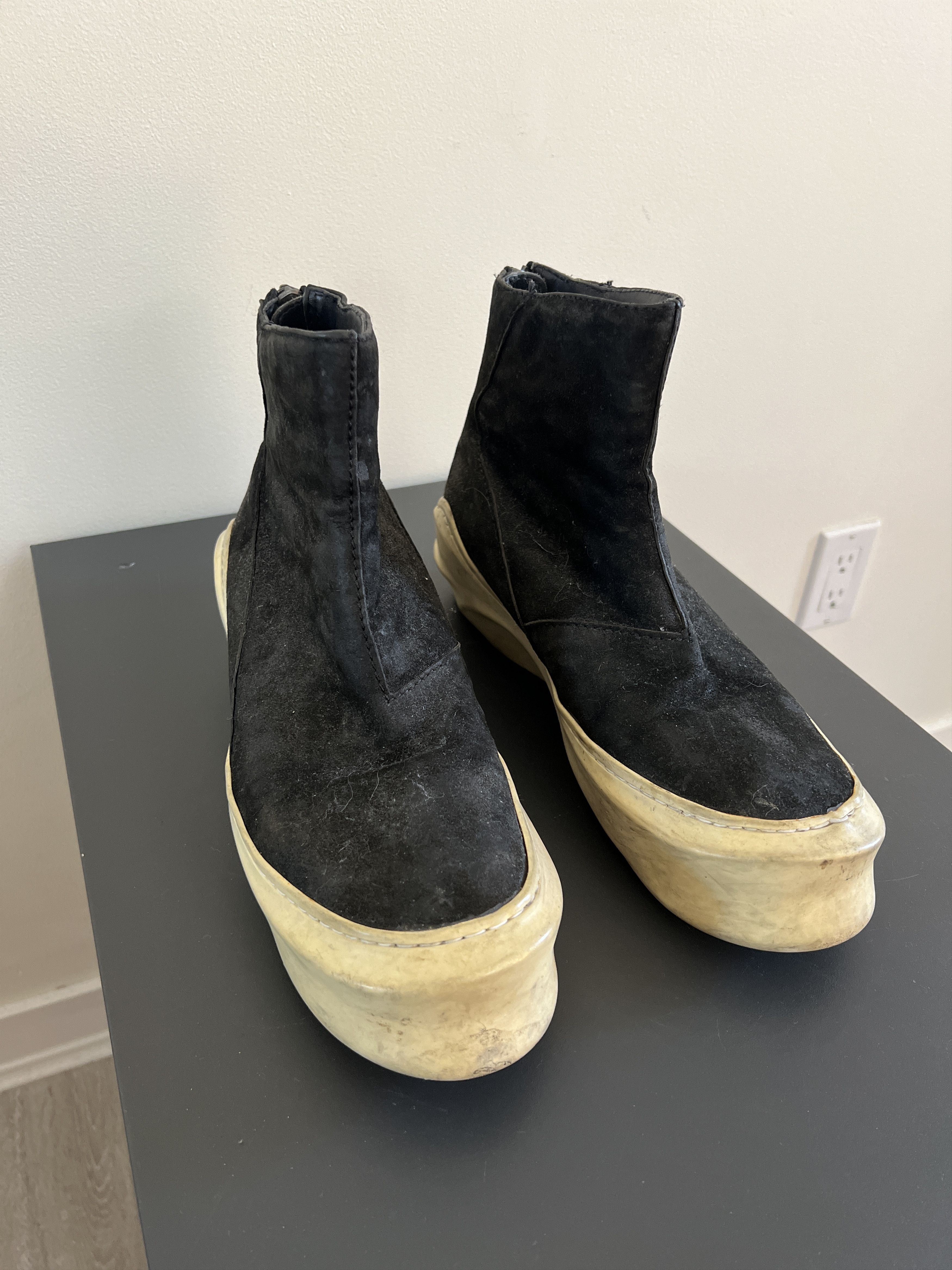 image of Julius Fw14 Liquid Sole Boots in Black, Men's (Size 9)