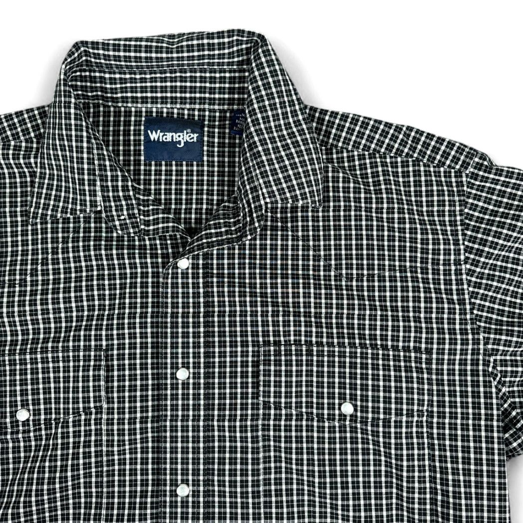 Wrangler VINTAGE Wrangler Western Shirt Adult LARGE Black White Plaid Windowpane Pearl Snap Shirt Men Regular Long Sleeve Cowboy Western Size US L / EU 52-54 / 3 - 2 Thumbnail