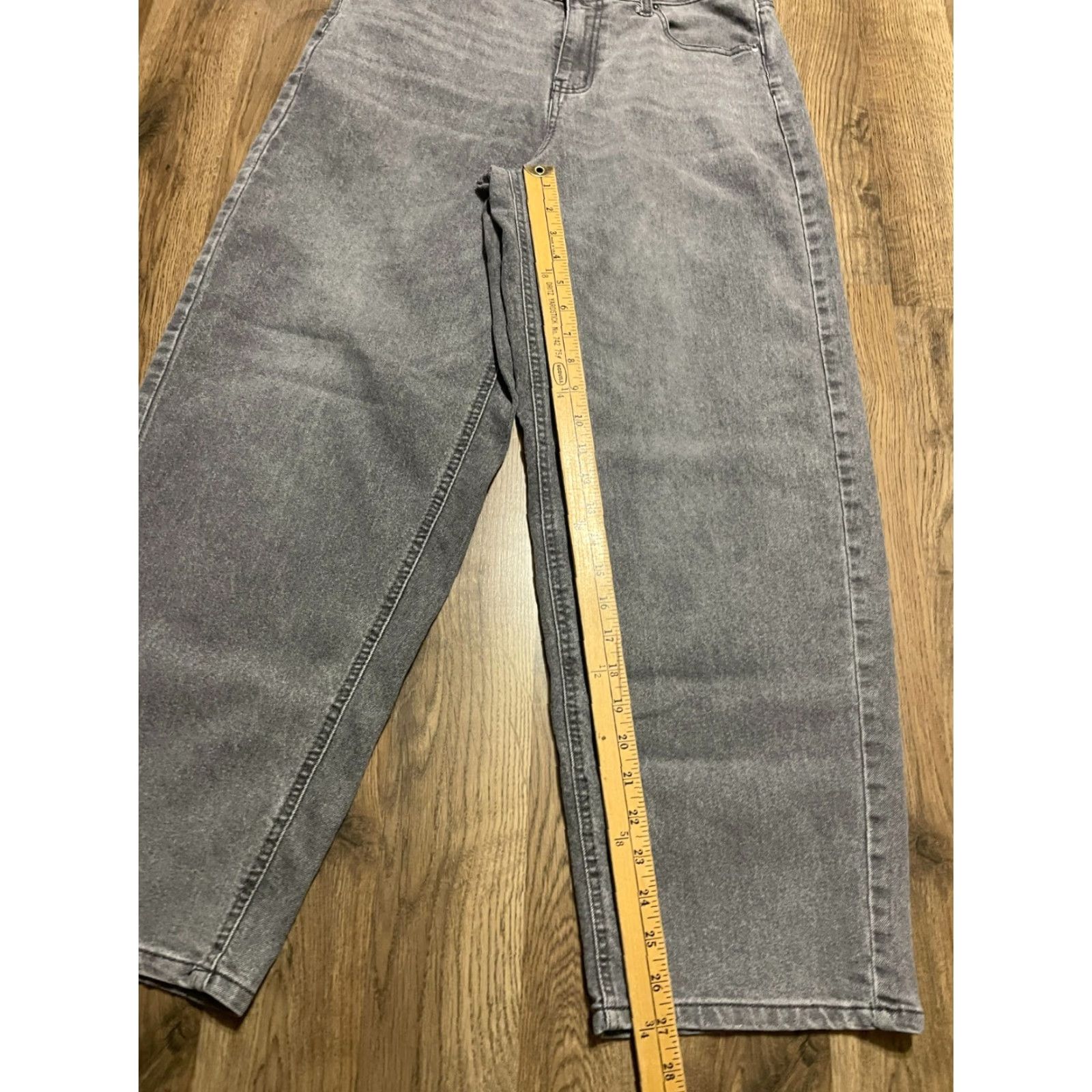 Vintage No Boundaries Jeans Women's 8 Gray Denim Straight Leg Pockets Jeans Size 30" / US 8 / IT 44 - 6 Thumbnail