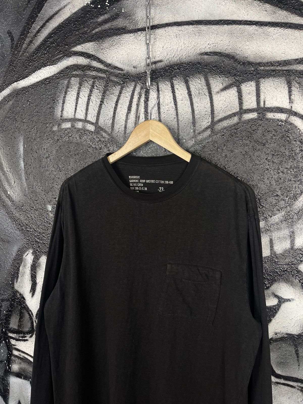 Maharishi Maharishi Hemp Organic Cotton L/S Pocket T-Shirt Men’s Size US M / EU 48-50 / 2 - 3 Thumbnail