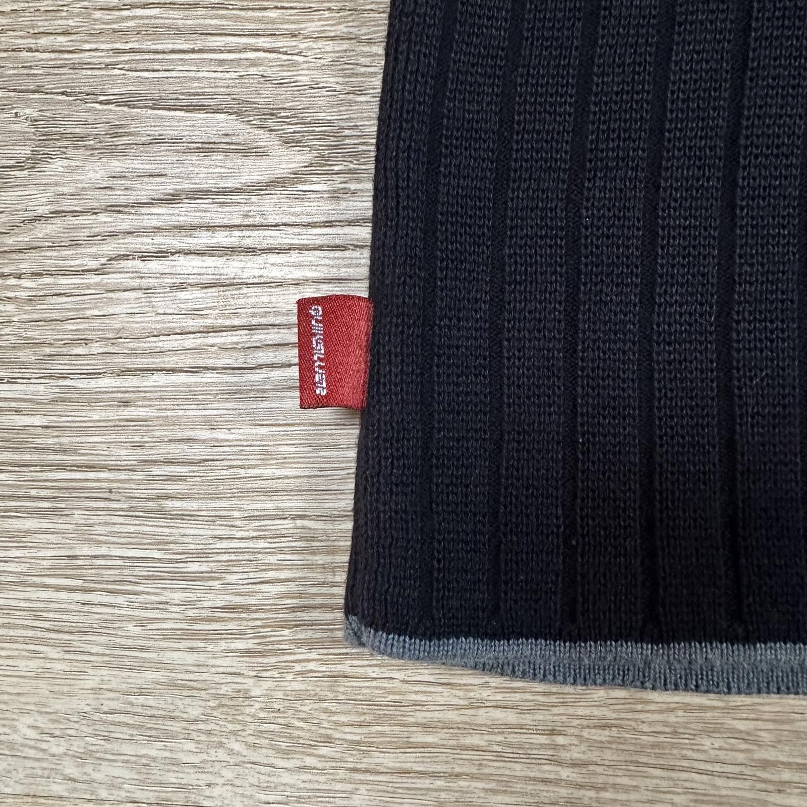 Quiksilver Quiksilver Mens V-neck Sweater XL Black Ribbed Size US XL / EU 56 / 4 - 3 Thumbnail