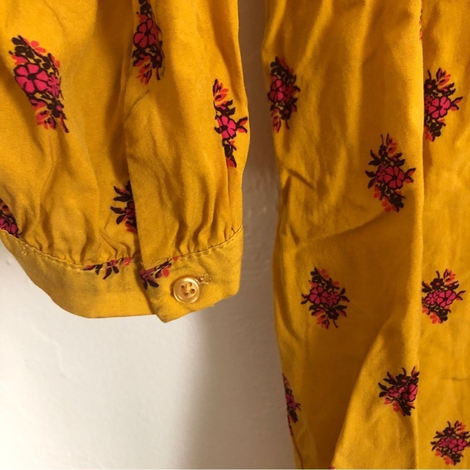 Old Navy Old Navy Mustard Yellow Red Floral Long Sleeve Flowy Dress Size XXL / US 16-18 / IT 52-54 - 9 Thumbnail