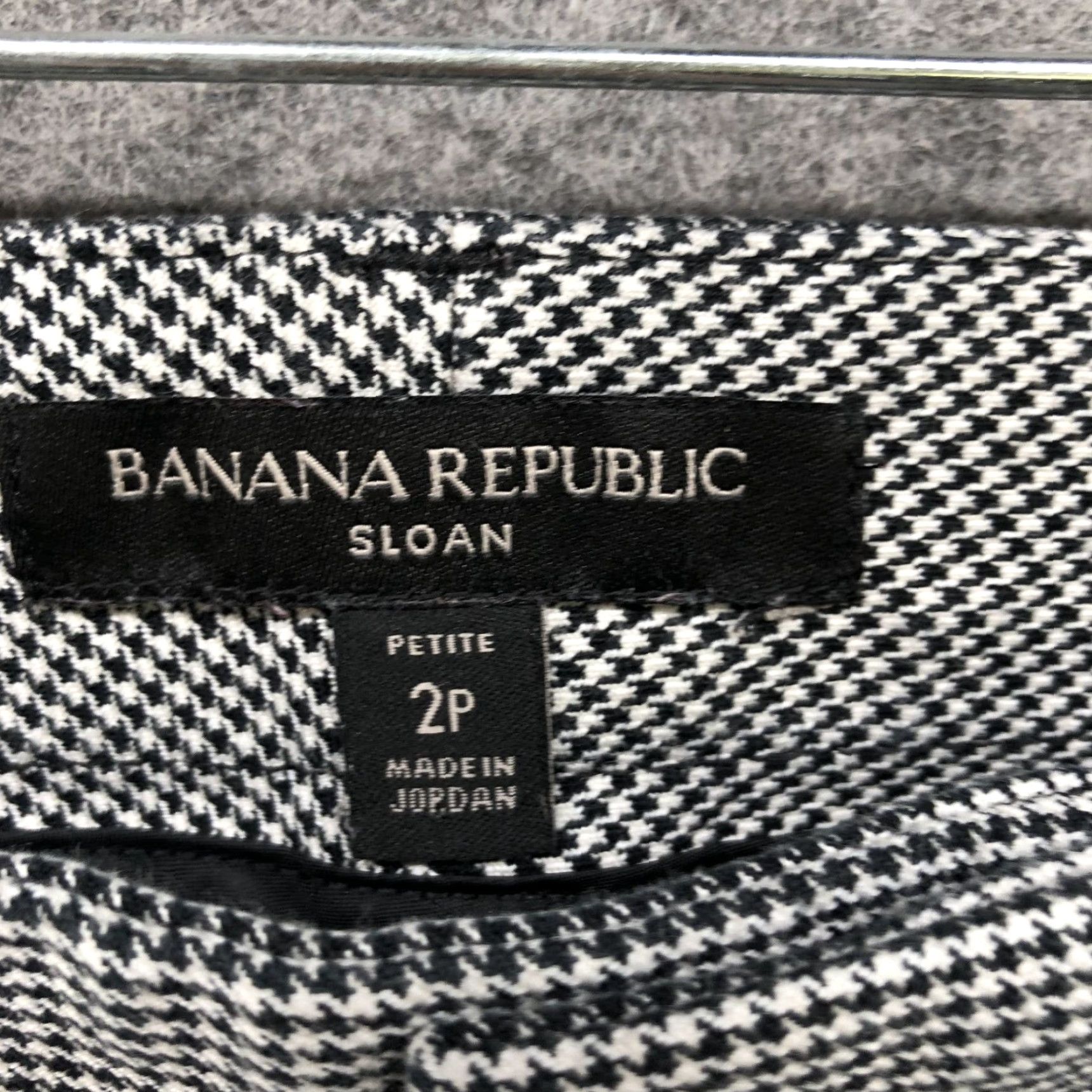 Banana Republic VINTAGE Banana Republic Sloan Houndstooth Pants Womens 2P Flare Crop Black White Size 26" / US 2 / IT 38 - 5 Thumbnail