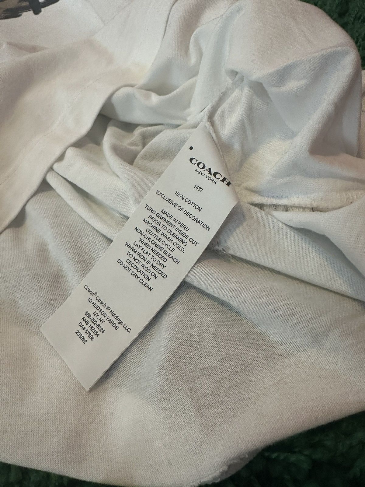 Coach Coach x Guang Yu Logo Tee XL Size US XL / EU 56 / 4 - 4 Thumbnail