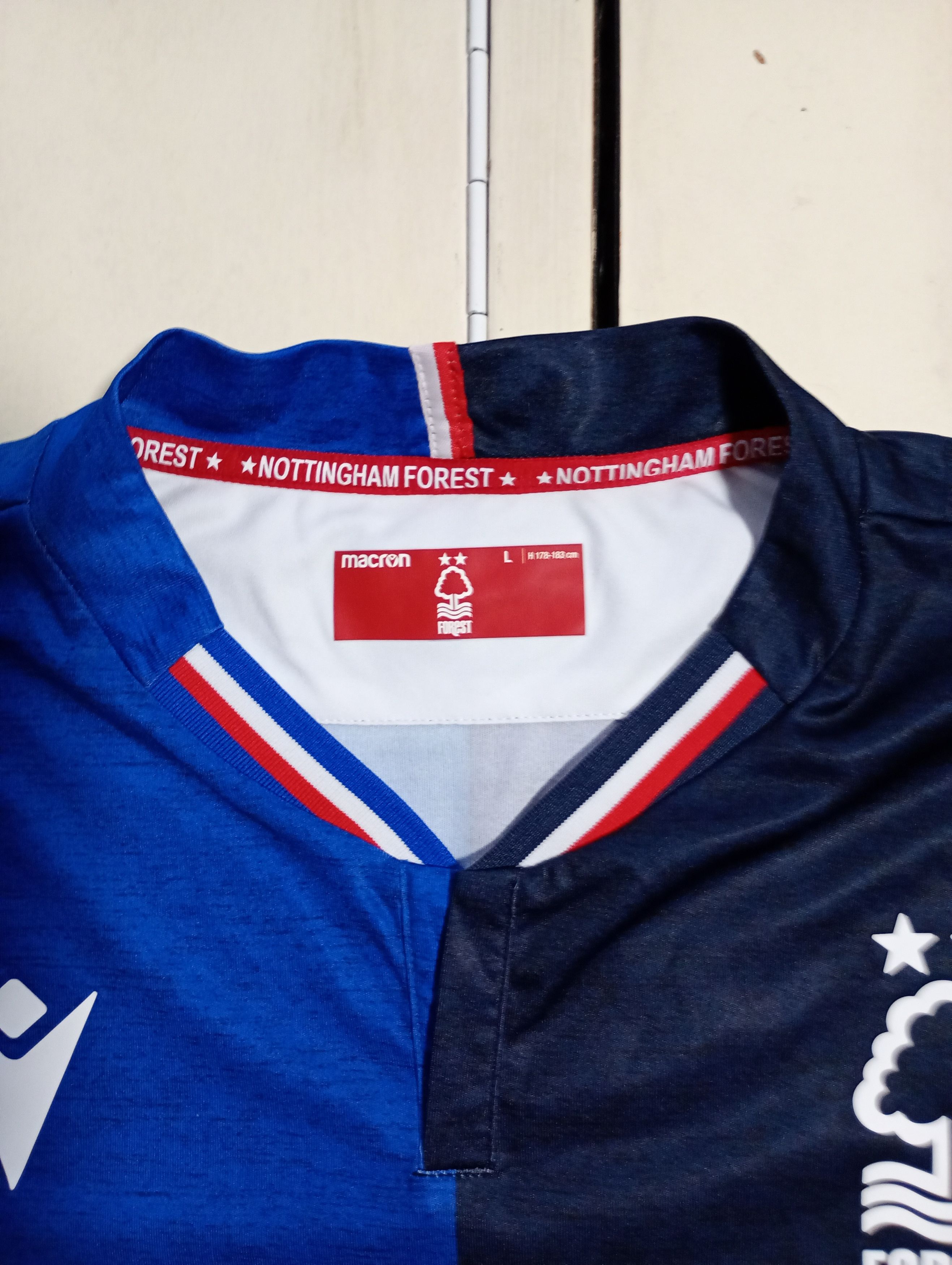 Macron Macron Nottingham Forest Training Jersey 2019-2020 Size US L / EU 52-54 / 3 - 8 Thumbnail