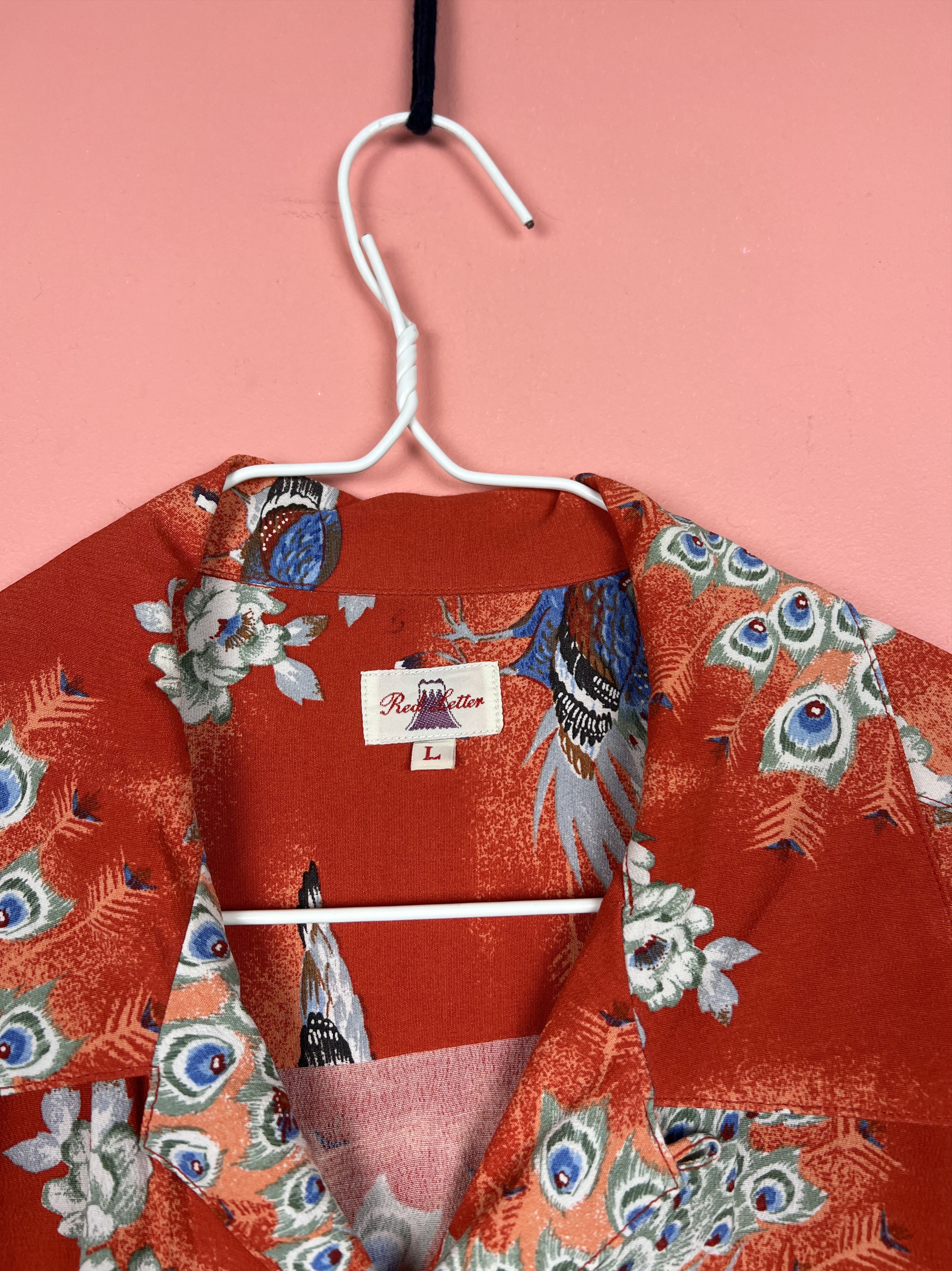 Vintage Red letter red shirt button Hawaiian stile japan Size US L / EU 52-54 / 3 - 2 Thumbnail