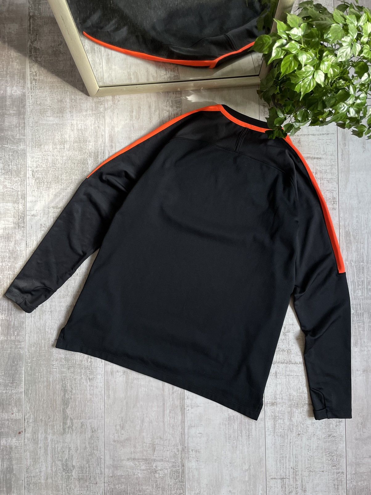 Nike Nike FC Barcelona 2017/2018 Long Sleeve Jersey Training Size US M / EU 48-50 / 2 - 6 Thumbnail