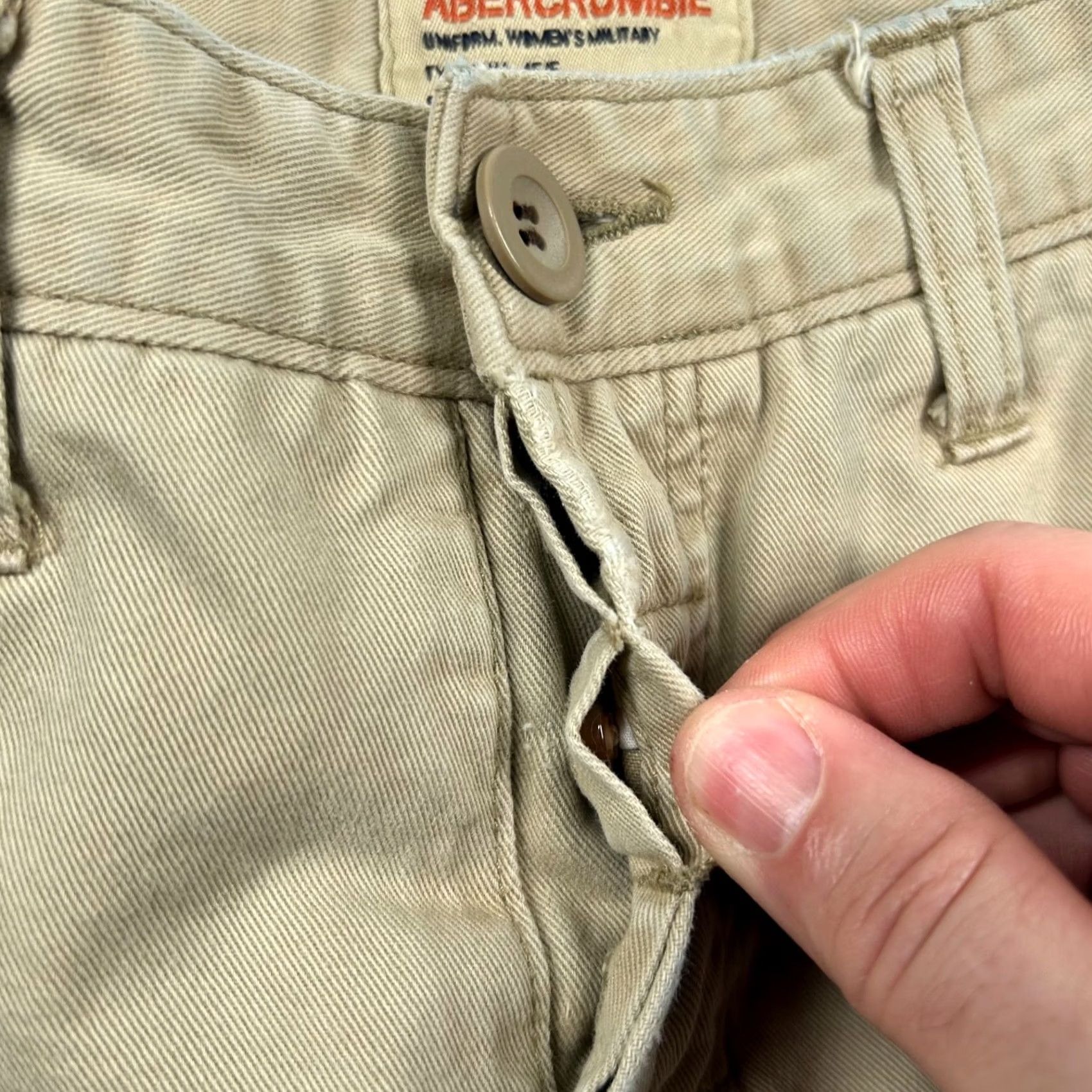 Abercrombie & Fitch VINTAGE Abercrombie & Fitch Pants Womens 2 Uniform Military Chino Canvas Beige 100% Cotton, Beige, Regular, 30 Inseam, Size 2, Womens, Panties? Size 26" / US 2 / IT 38 - 3 Thumbnail