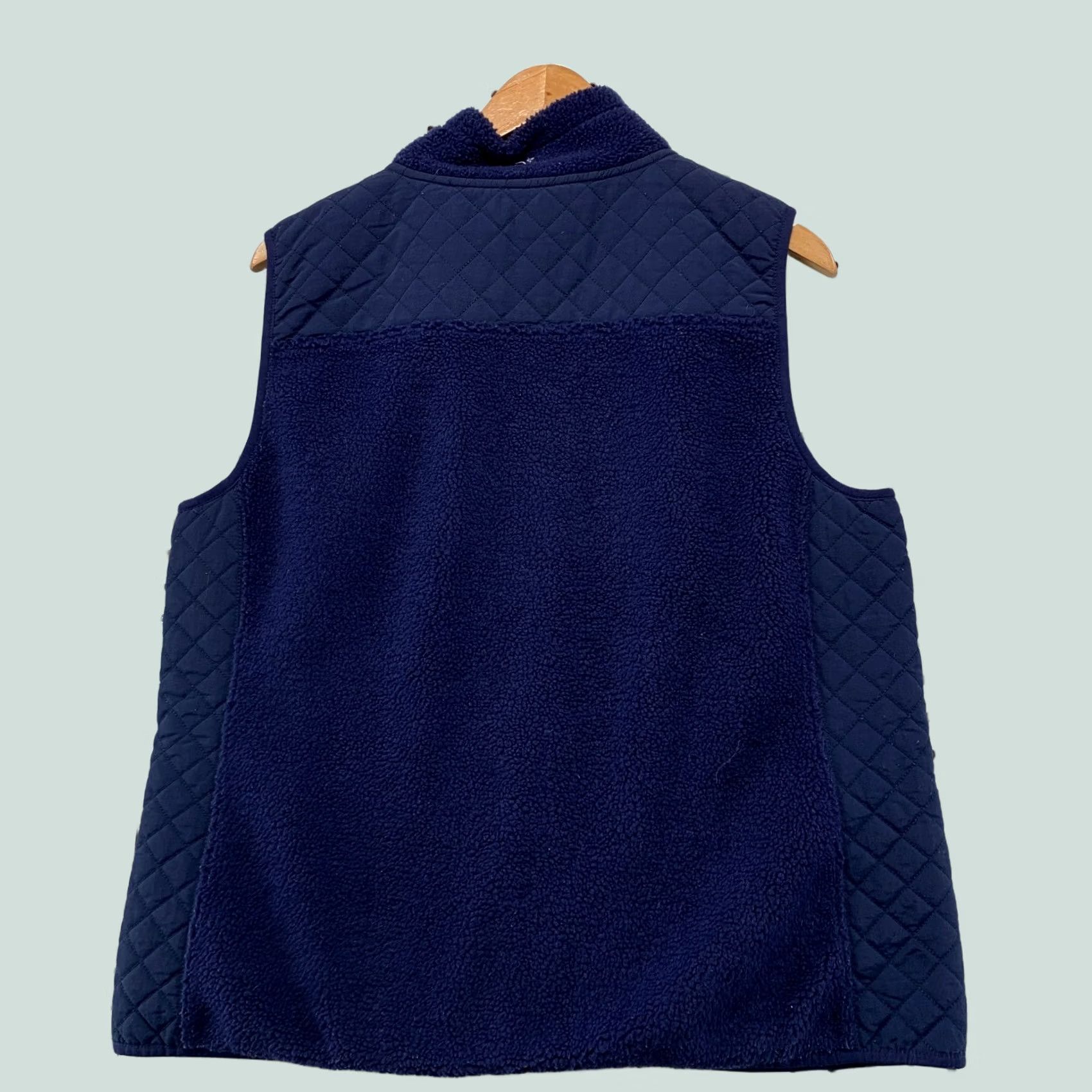 Vineyard Vines Vineyard Vines Fleece Vest Womens XL Blue Quilted Sherpa Sleeveless Preppy Vest Size XL / US 12-14 / IT 48-50 - 1 Thumbnail