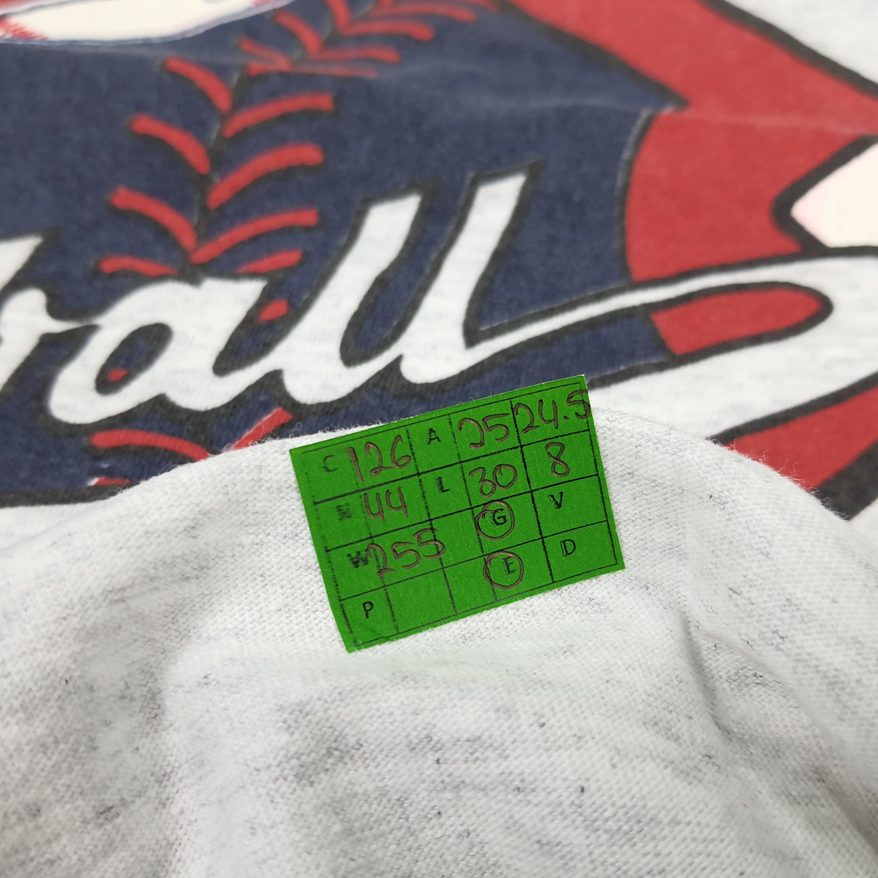 Zubaz Vintage Zubaz Minnesota Twins Curveball Baseball T-shirt Size US XL / EU 56 / 4 - 7 Thumbnail