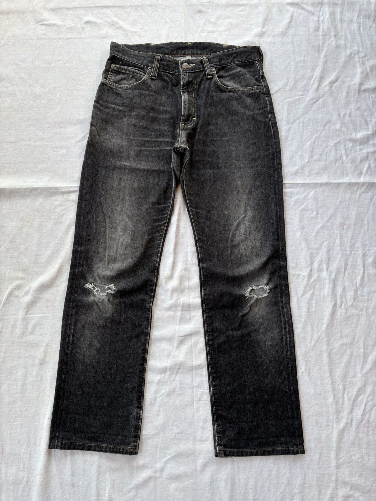 Wrangler Vintage Wrangler Black Distressed Denim Jeans Size US 31 - 8 Thumbnail