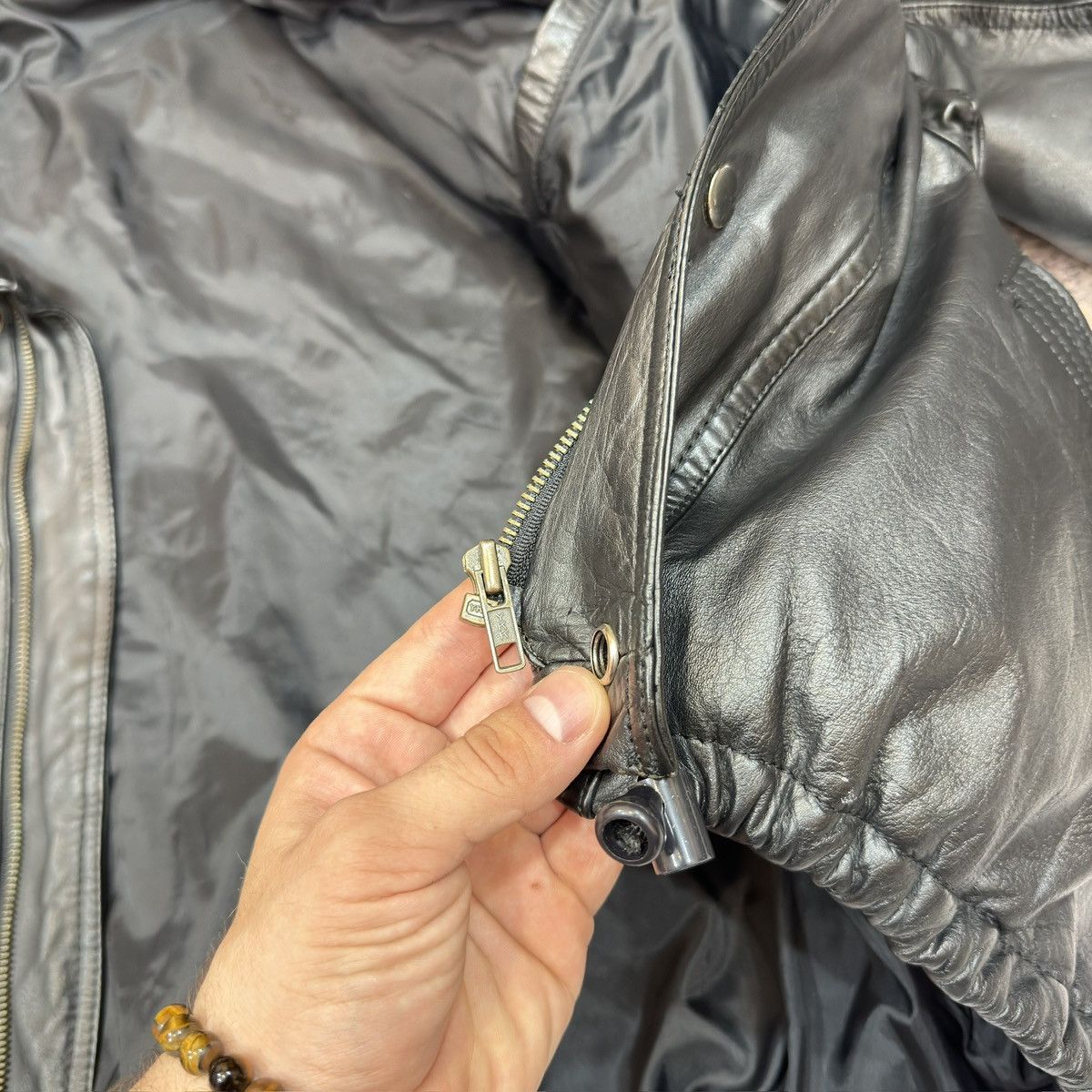 Vintage Made in Korea Leather Jacket M-L size Size US L / EU 52-54 / 3 - 21 Thumbnail