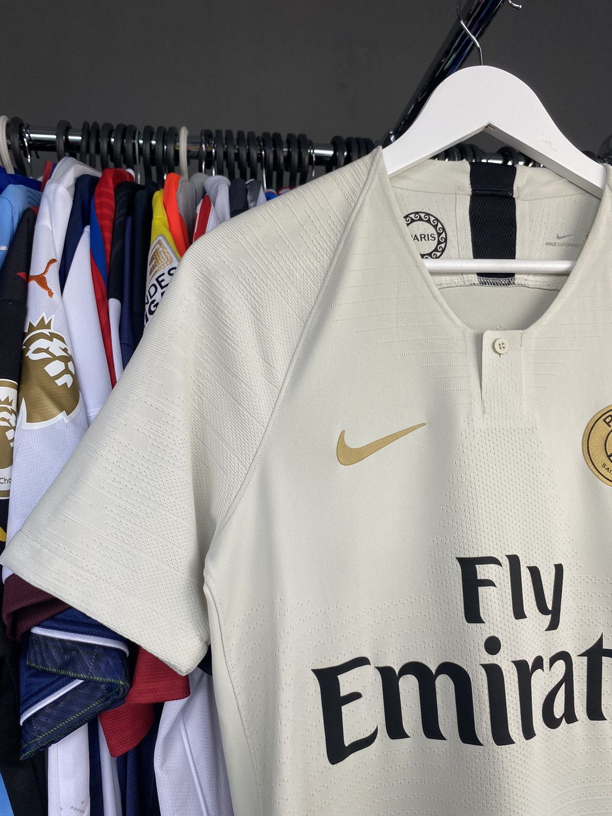 Nike Nike PSG #7 Mbappe 2018/19 Vaporknit Player Issue Away Size US S / EU 44-46 / 1 - 3 Thumbnail