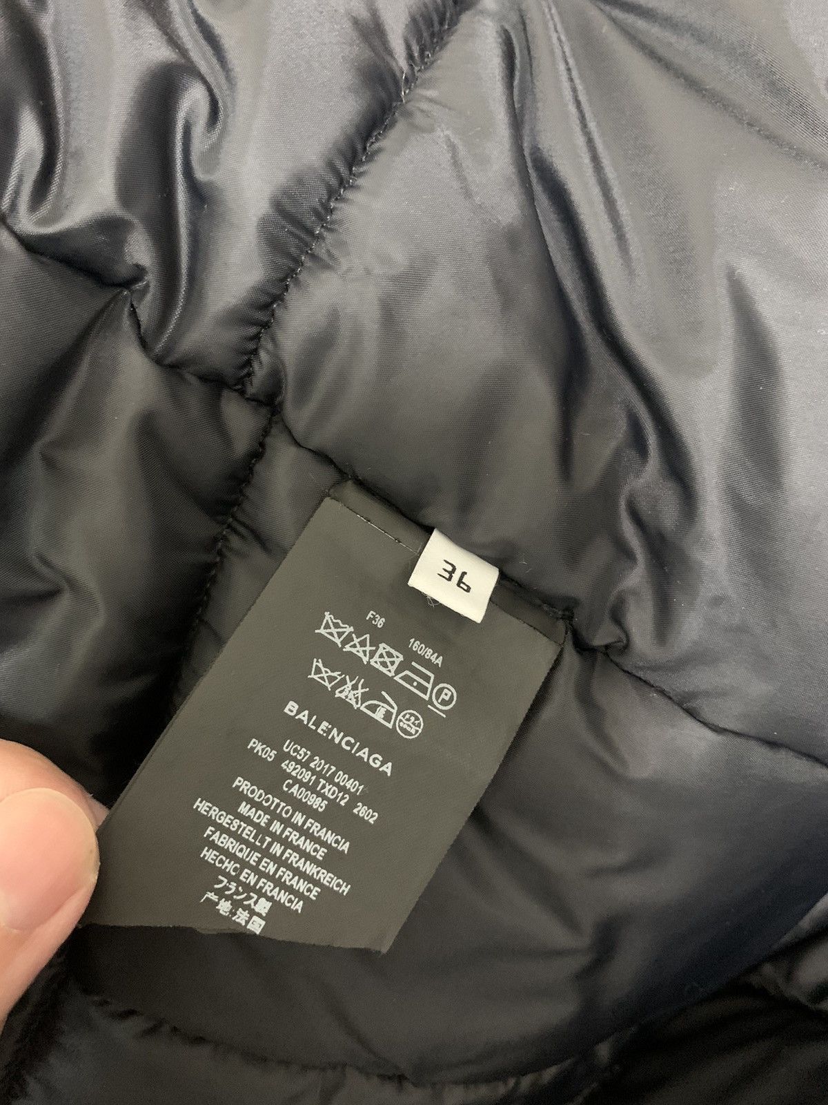 Balenciaga Balenciaga FW17 Runway Unmatching Irregular jackets Size XS / US 0-2 / IT 36-38 - 11 Thumbnail