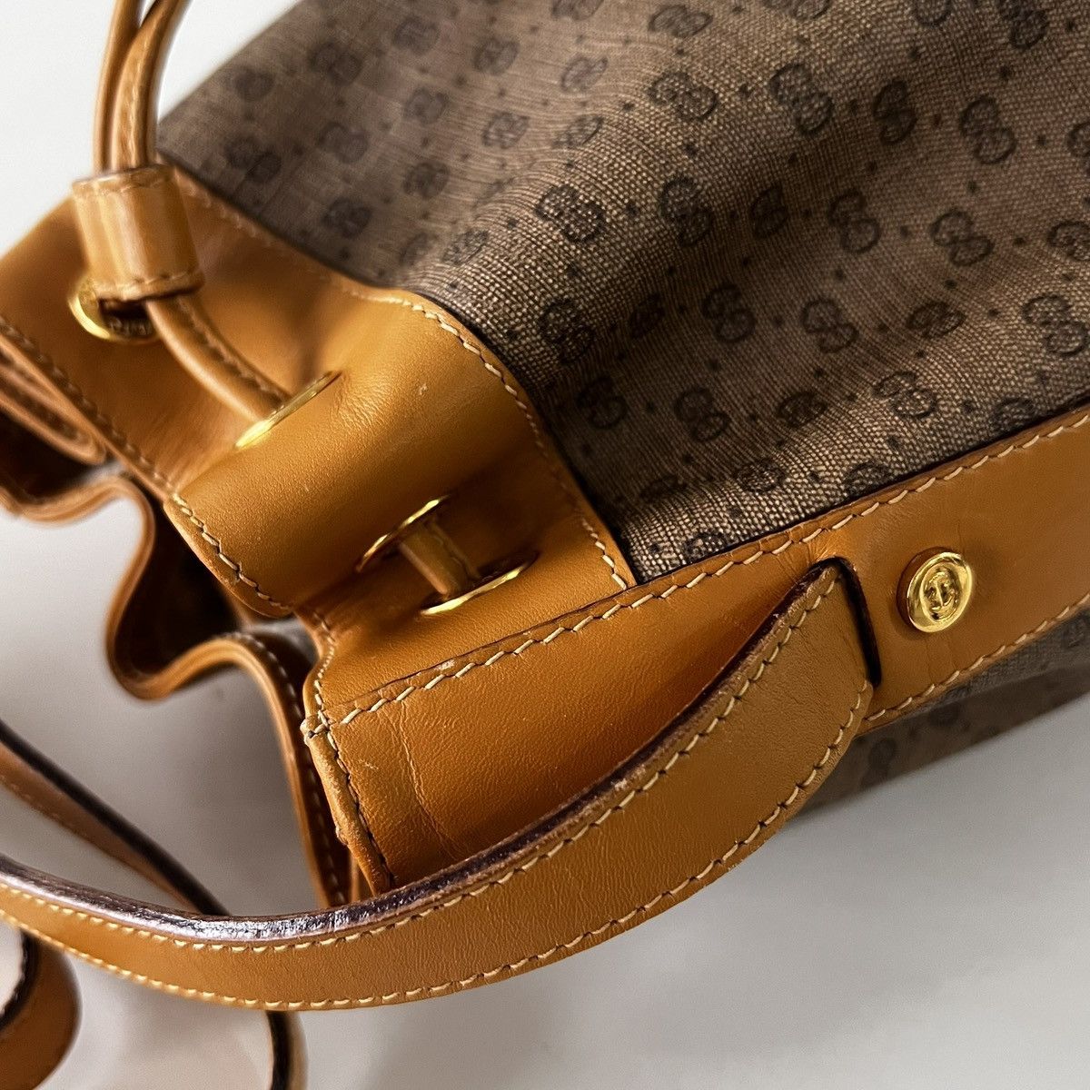 Gucci Gucci drawstring small bucket bag Size ONE SIZE - 8 Thumbnail
