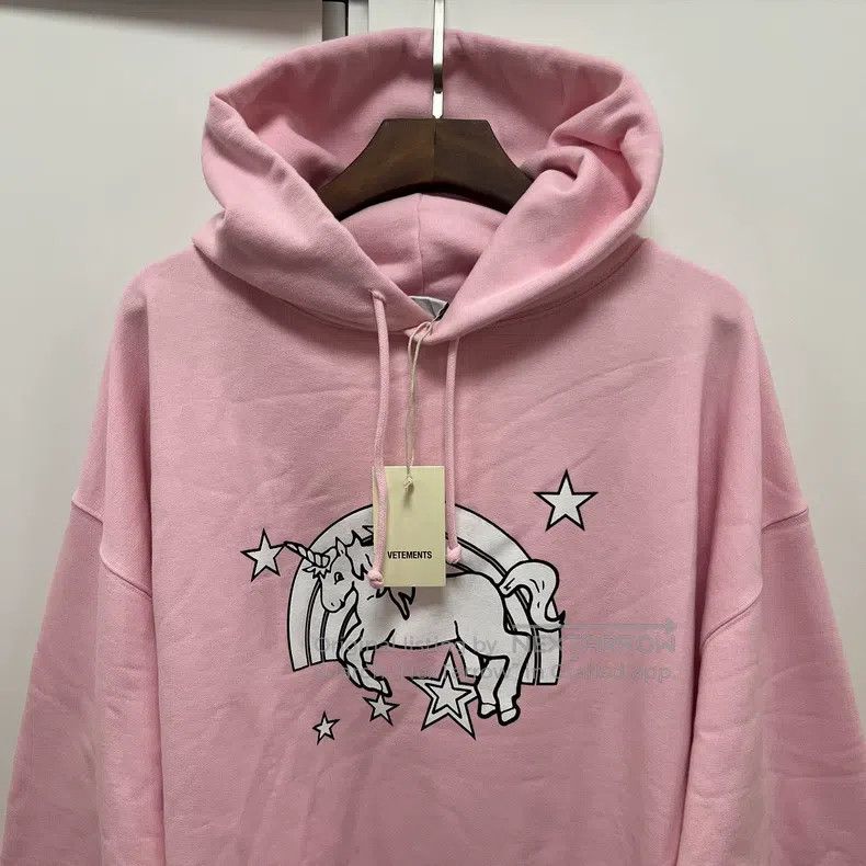 Vetements Vetements Pink Unicorn Hoodie Size US S / EU 44-46 / 1 - 2 Thumbnail