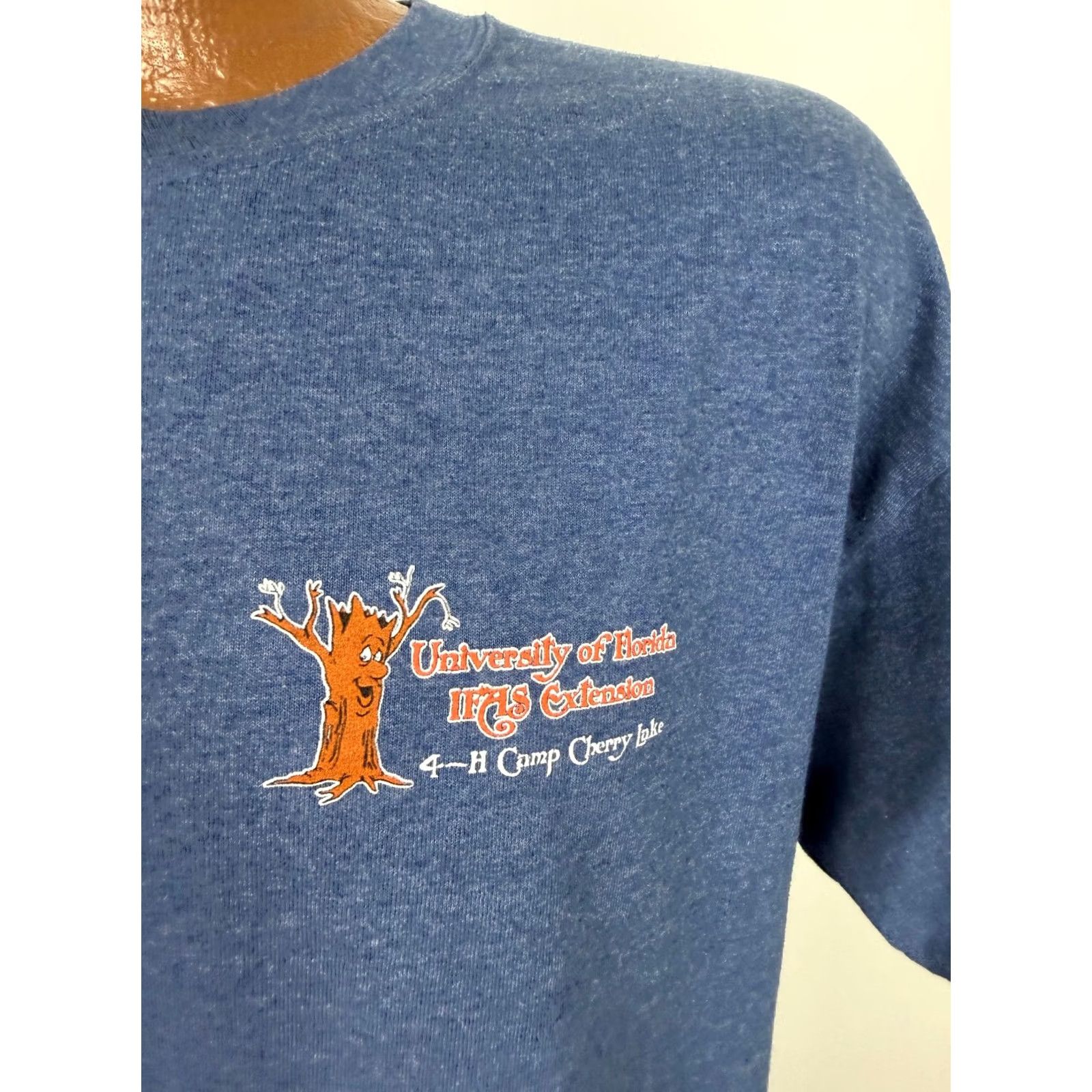 Jerzees VINTAGE Jerzees Florida Camping Shirt T-Shirt Adult L Blue 2000s Y2K Animal Florida Nature Outdoor Camp Fire Marshmallow Mens Size US L / EU 52-54 / 3 - 3 Thumbnail