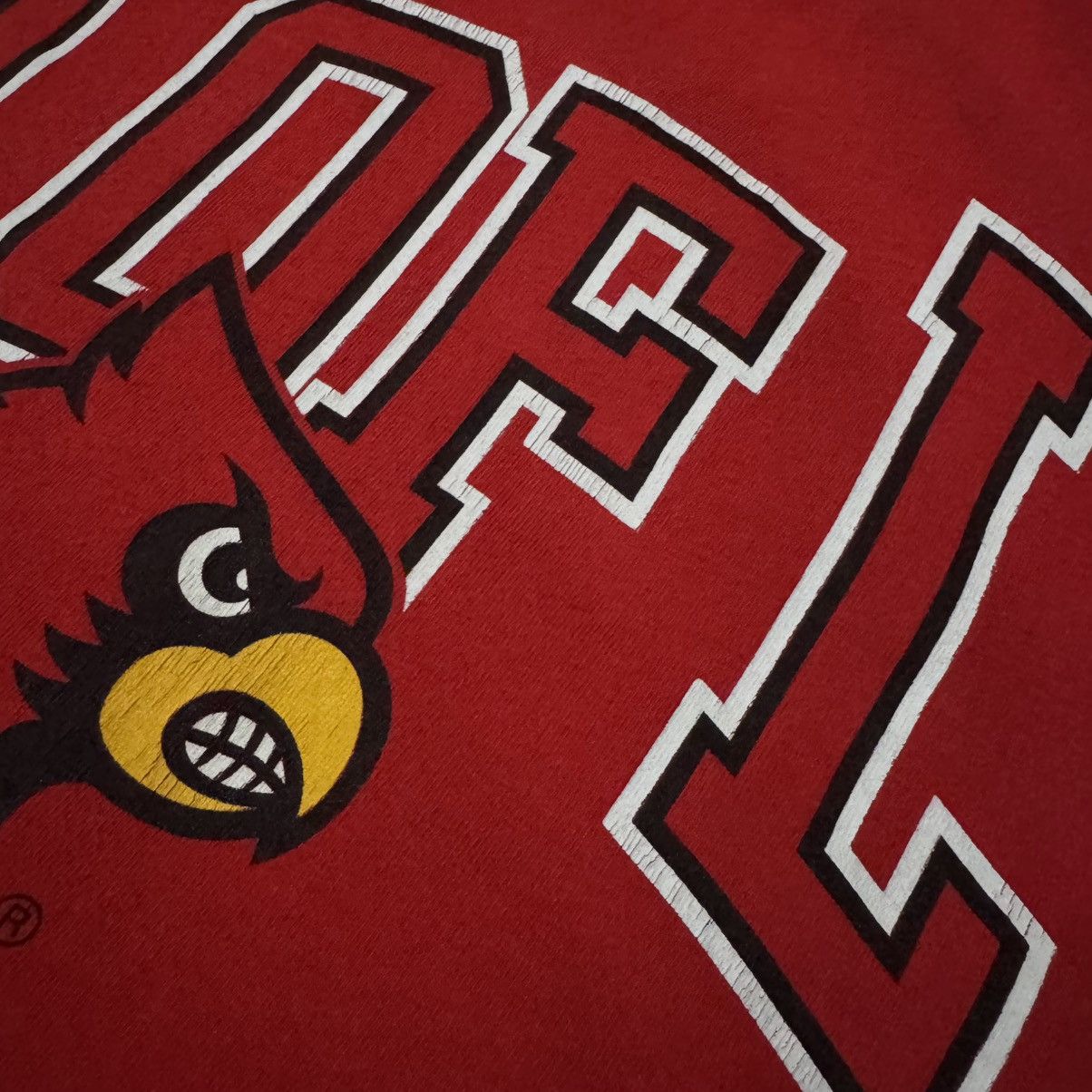 Gildan UofL Cardinals Red Tee Size US XXL / EU 58 / 5 - 7 Thumbnail