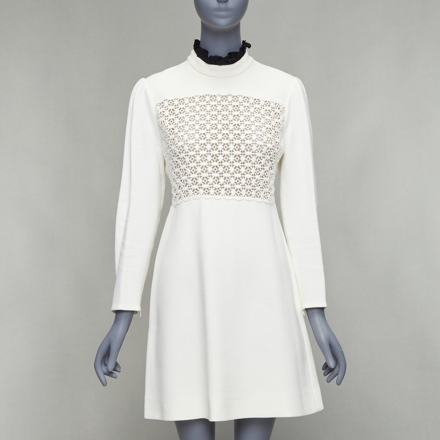 GIAMBATTISTA VALLI cream crepe embroidery ruffle collar dress IT42 M