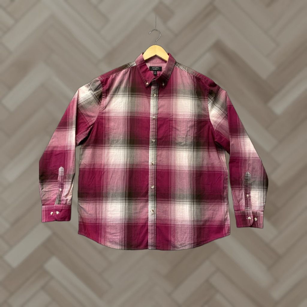 Banana Republic VINTAGE Banana Republic Men’s Long Sleeve Button Shirt XL Raspberry Plaid Clothing Mens Size US XL / EU 56 / 4 - 1 Thumbnail
