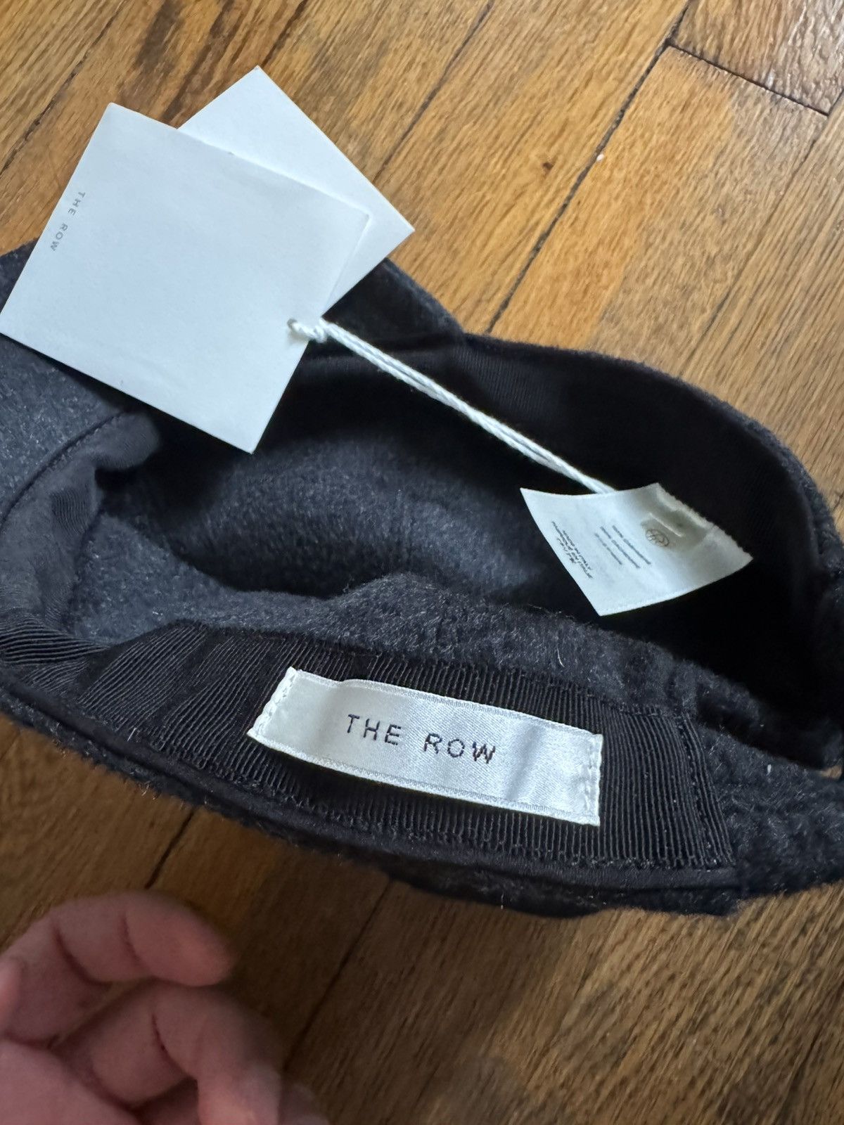 The Row The Row Caspian Hat size small grey cashmere Size ONE SIZE - 6 Thumbnail