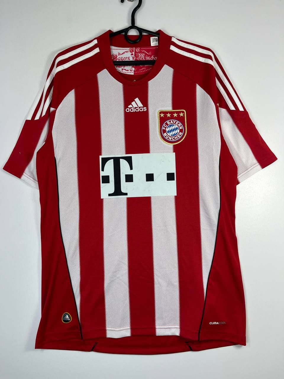Adidas Adidas FC Bayern Munich 2010/11 Home Jersey #10 Robben Sz M Size US M / EU 48-50 / 2 - 1 Thumbnail