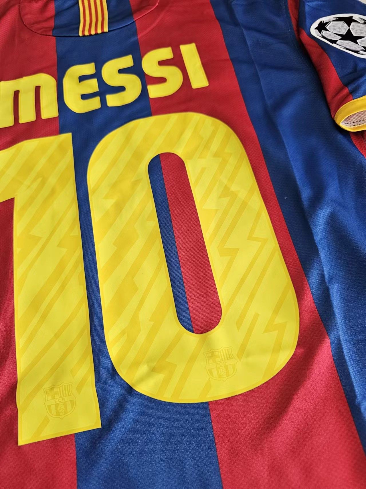 Other 2011 FC Barcelona 10 Messi Jersey Home Size US XL / EU 56 / 4 - 4 Thumbnail
