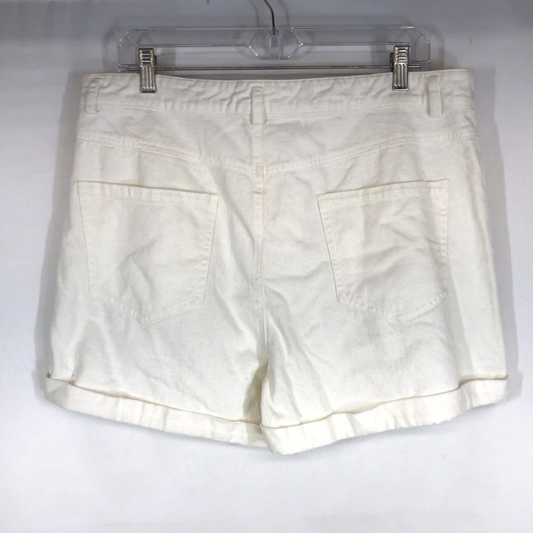 Vintage Elodie Womens White Denim Shorts XL Button Fly Cuffed High Waisted Size 40" / US 18 - 4 Thumbnail
