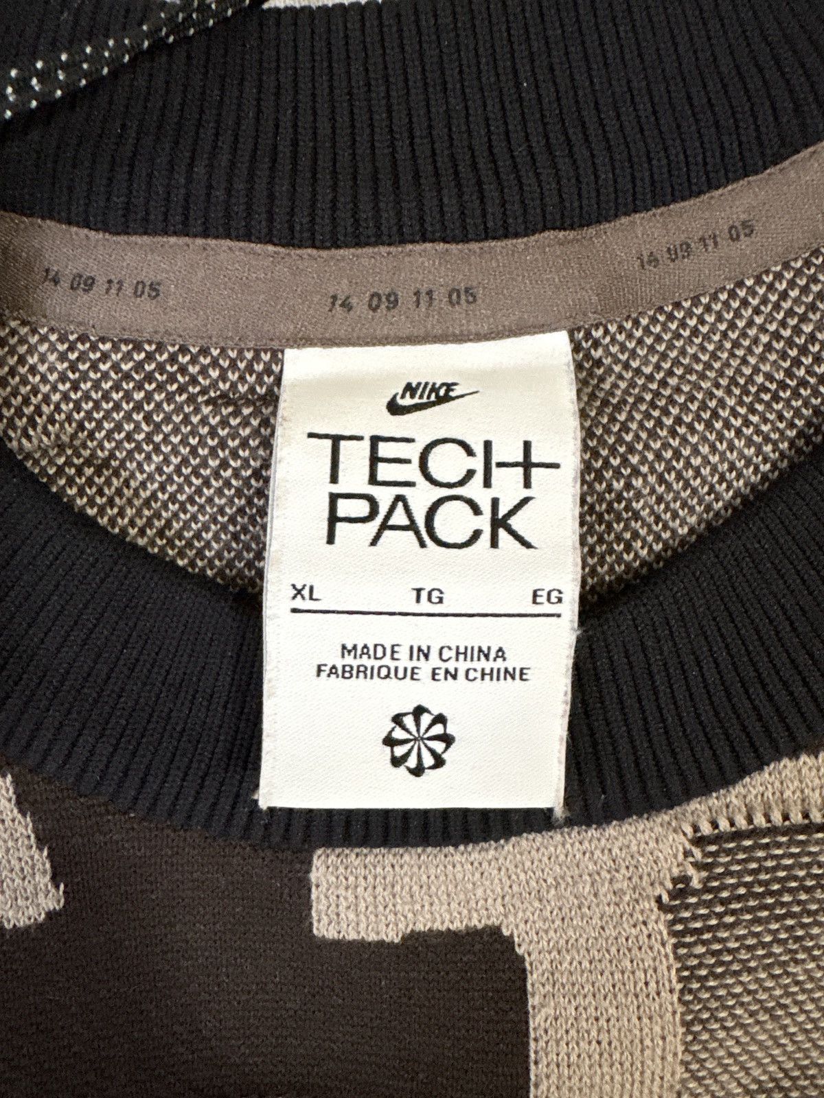Nike Nike Tech Pack Sweater Size US XL / EU 56 / 4 - 3 Thumbnail
