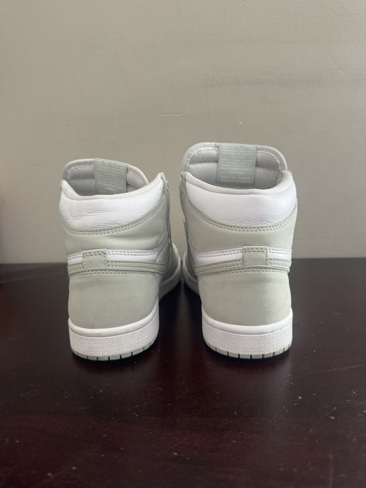 Jordan Brand × Nike Jordan 1 Seafoam 5.5y/7w Size US 5.5 / IT 35.5 - 3 Thumbnail