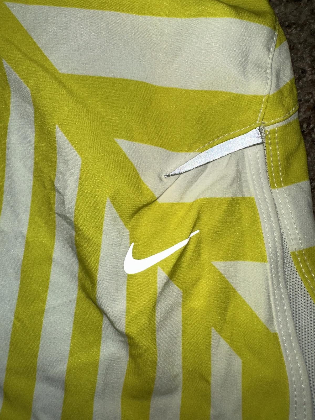 Nike Nike Women’s Tennis Dri Fit Skort White Yellow Skirted Shorts Size 26" / US 2 / IT 38 - 2 Thumbnail
