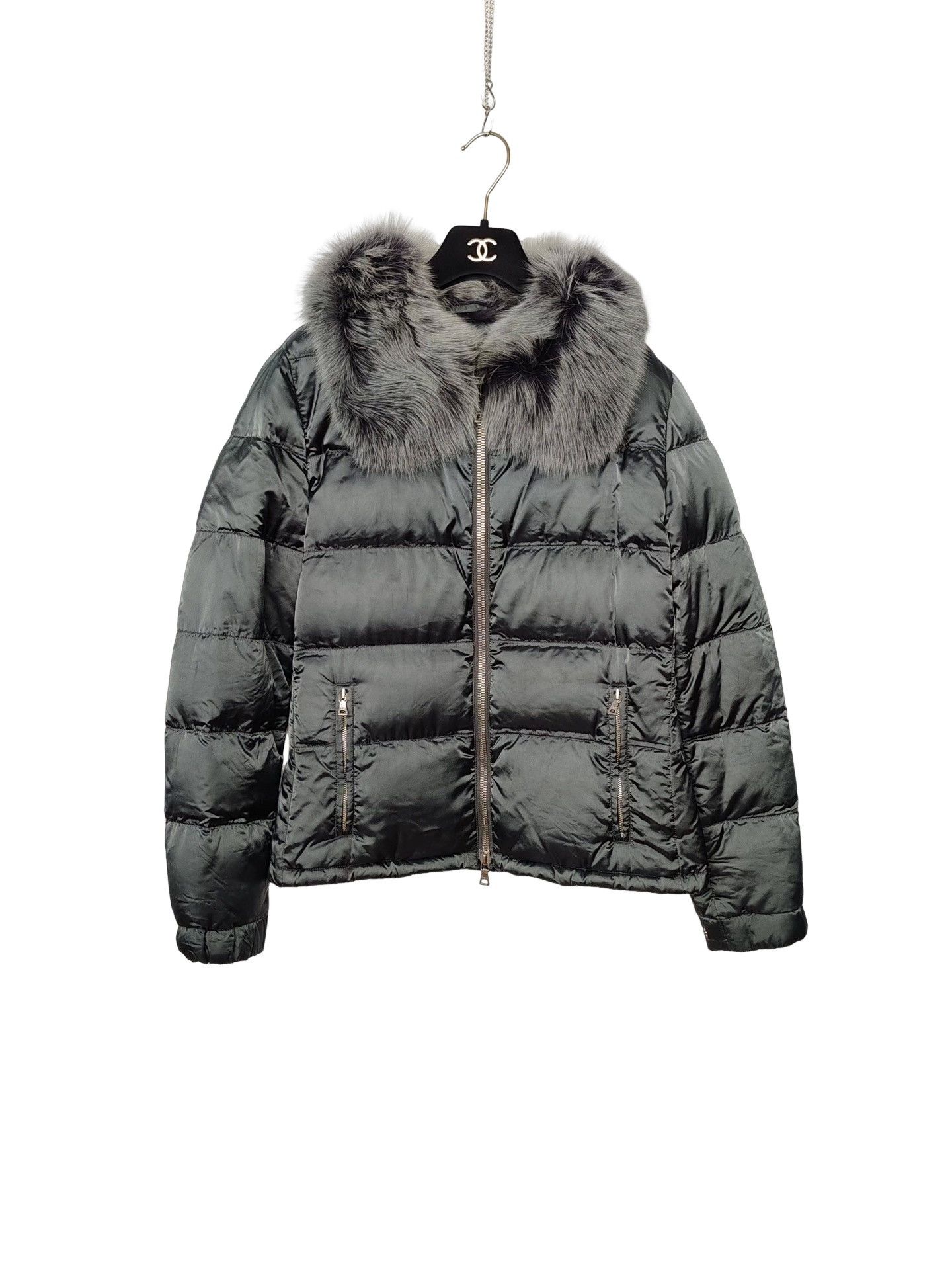 Prada Prada Fur Collar Down Jacket Size 42 Size M / US 6-8 / IT 42-44 - 1 Thumbnail