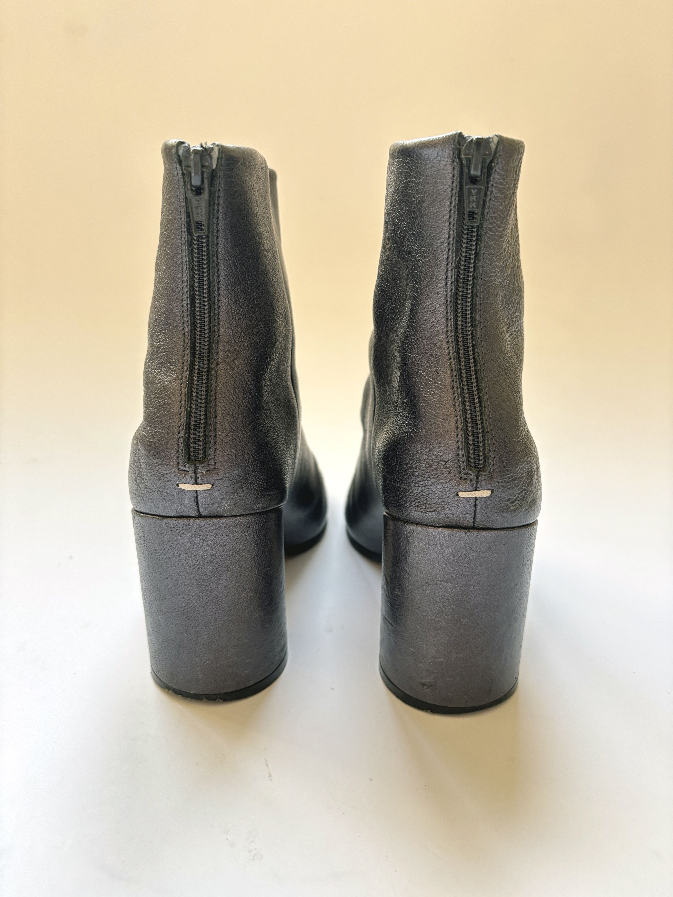 Maison Margiela ⚡️QUICK SALE⚡️Maison Margiela Metallic Round-Toe Ankle Boots Size US 5.5 / IT 35.5 - 5 Thumbnail