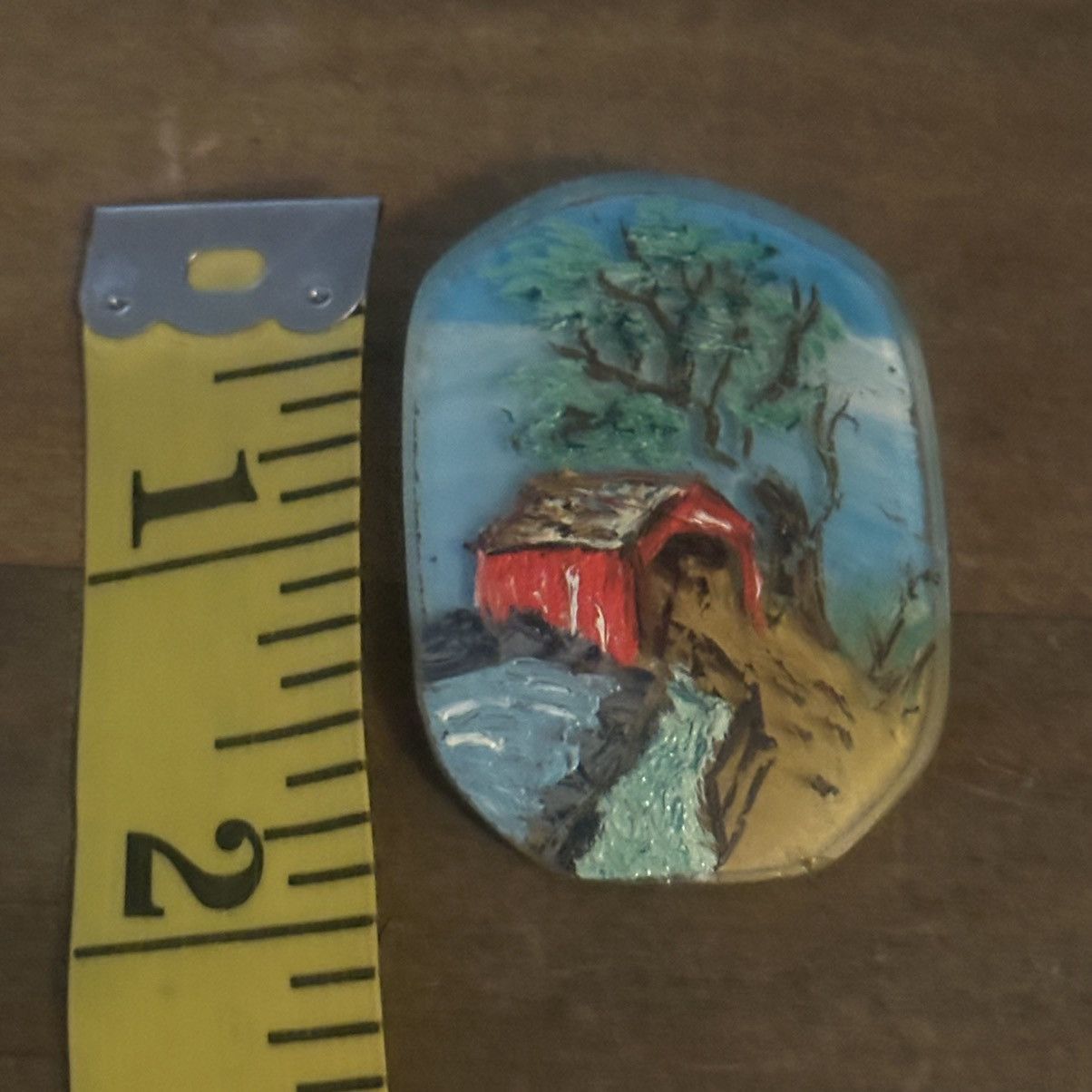 Vintage Vintage hand painted covered bridge scene glass brooch Size ONE SIZE - 2 Thumbnail
