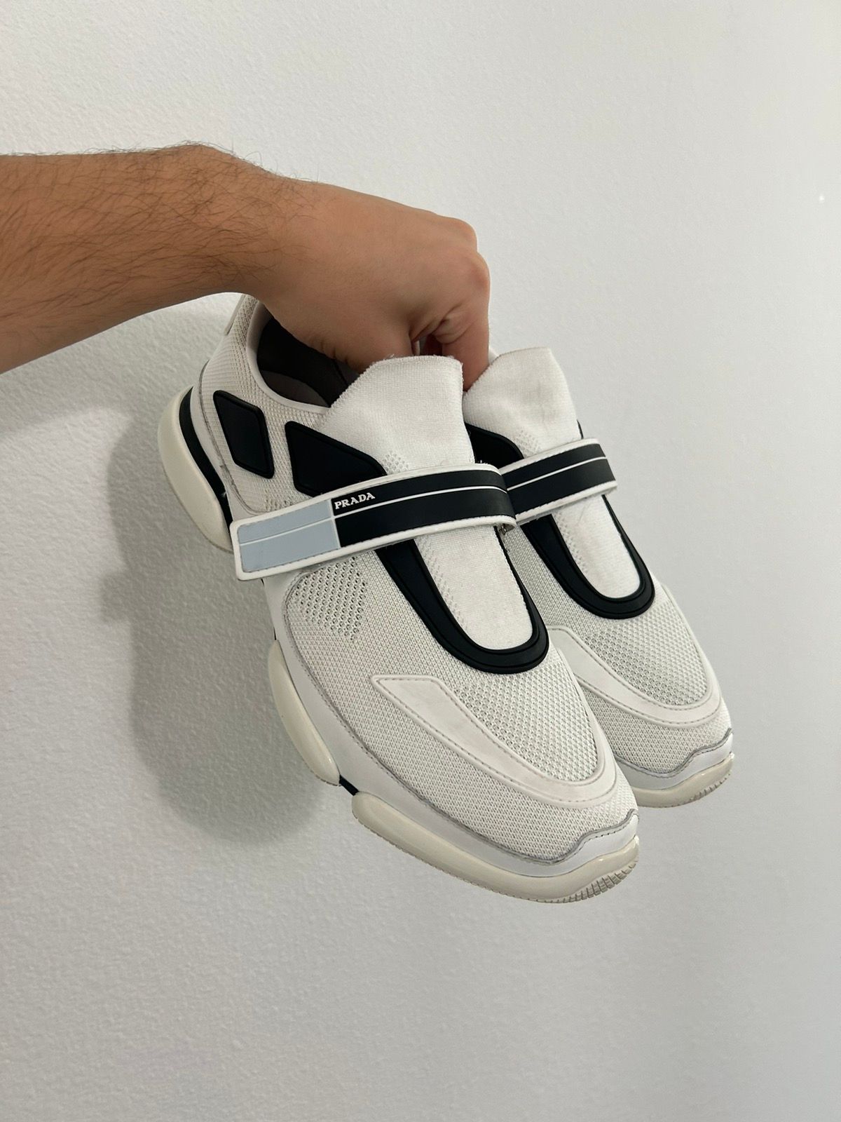 Pre-owned Prada Cloudbust Futuristic Sneaker In White