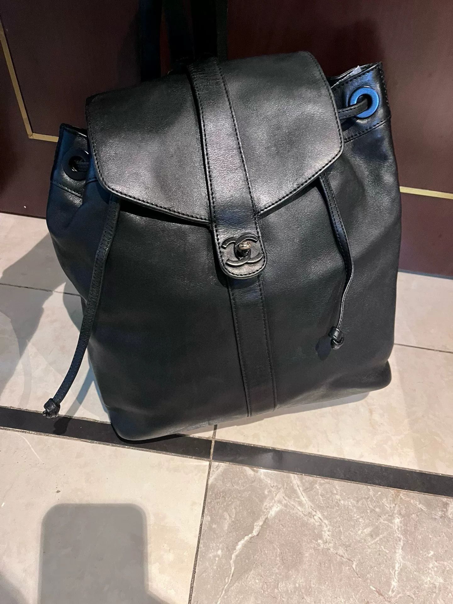 Chanel Pre-loved Bag Very good condition Size ONE SIZE - 1 Thumbnail