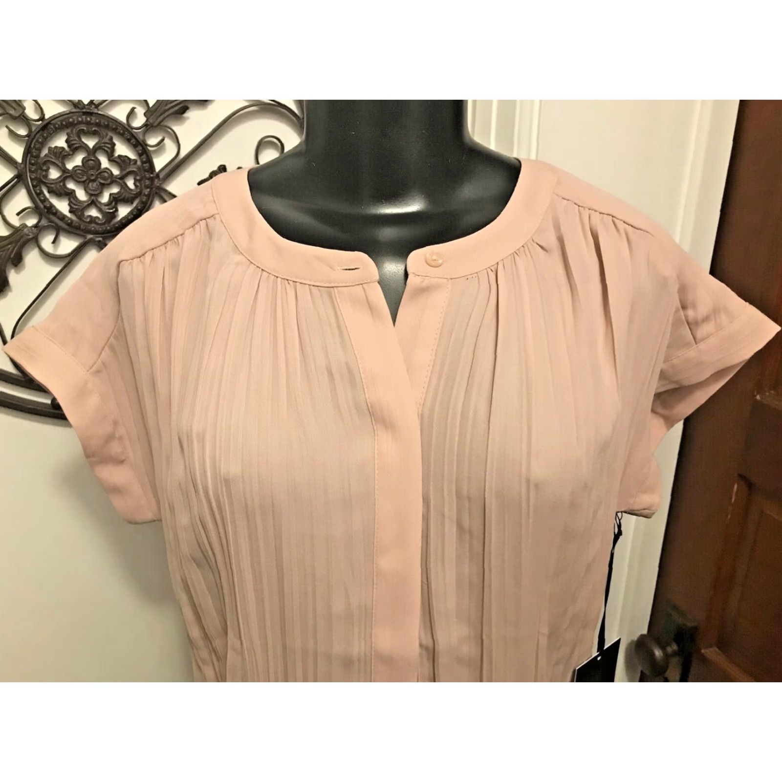 Vintage VINTAGE Simply Vera by Vera Wang Pleated Cap Sleeve 3/4 Button Front Mauve Women's Top XS NWT Size XS / US 0-2 / IT 36-38 - 6 Thumbnail