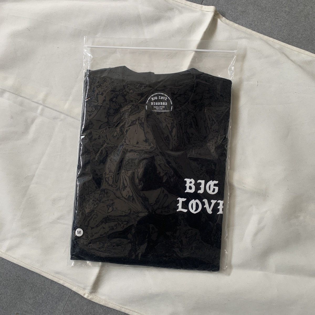 Japanese Brand Big love records harajuku tokyo tee Size US M / EU 48-50 / 2 - 4 Thumbnail