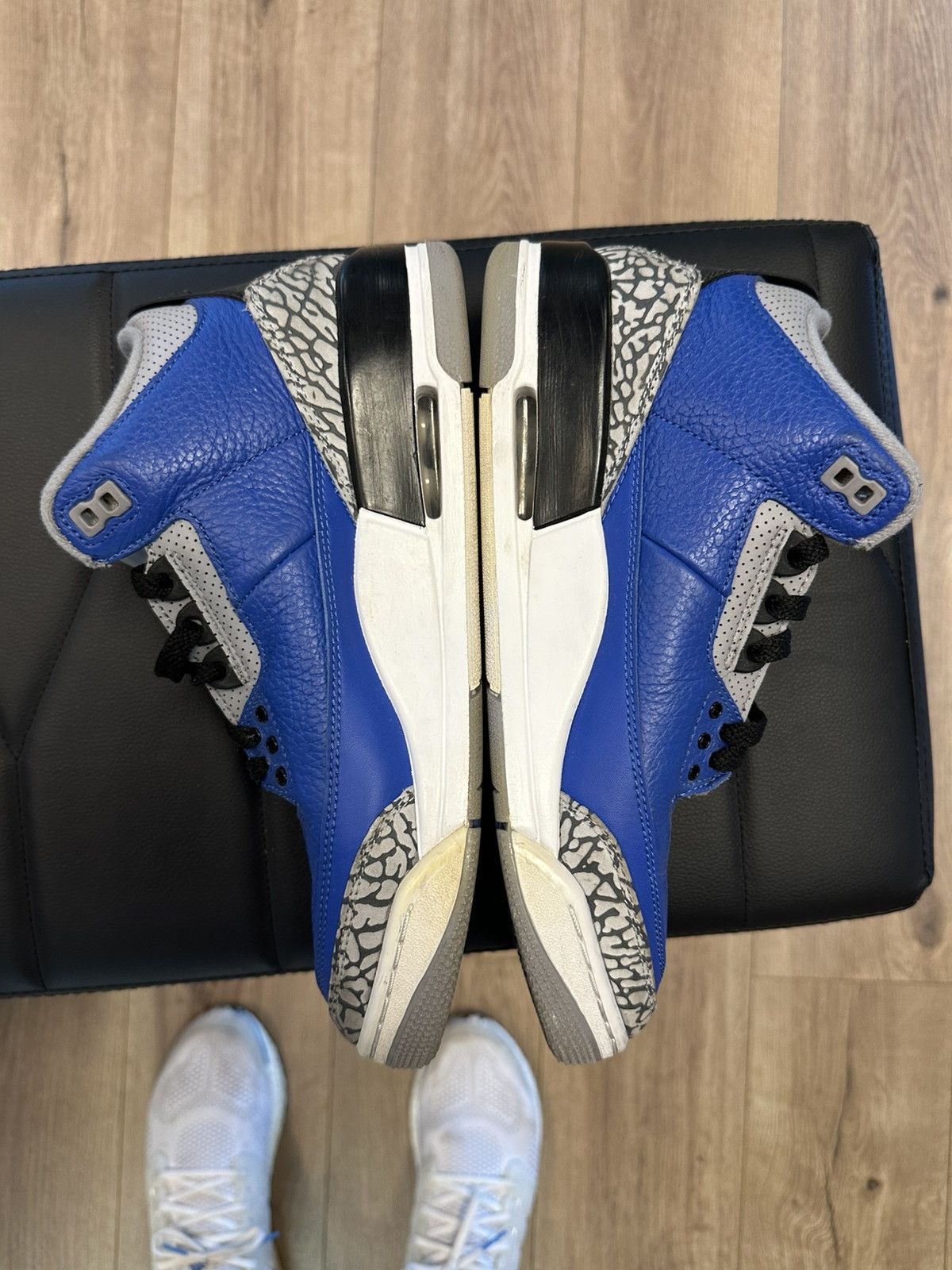 Nike Jordan 3 Retro Varsity Size US 8 / EU 41 - 5 Thumbnail