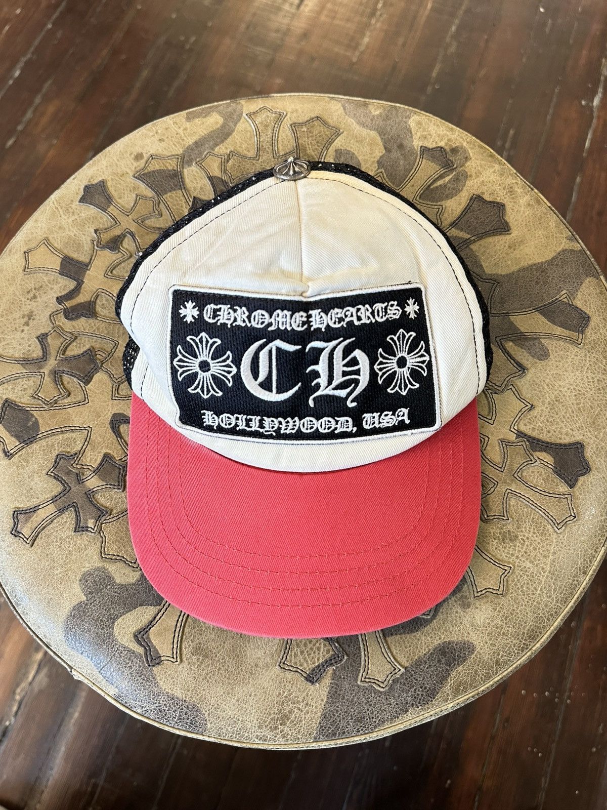 Chrome Hearts CHROME HEARTS THRASHED TRUCKER HAT Size ONE SIZE - 1 Thumbnail