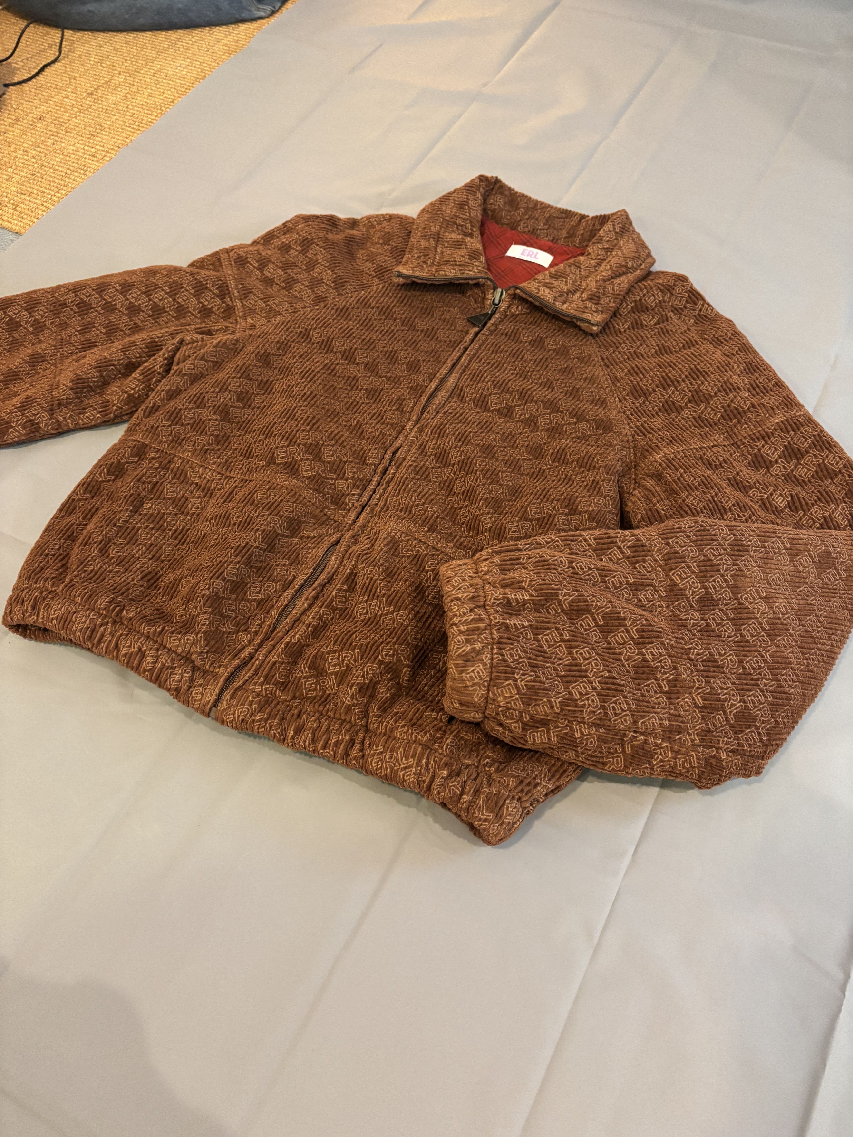 ERL Veste teddy bombers ERL monogramme marron en tbe Size US L / EU 52-54 / 3 - 5 Thumbnail