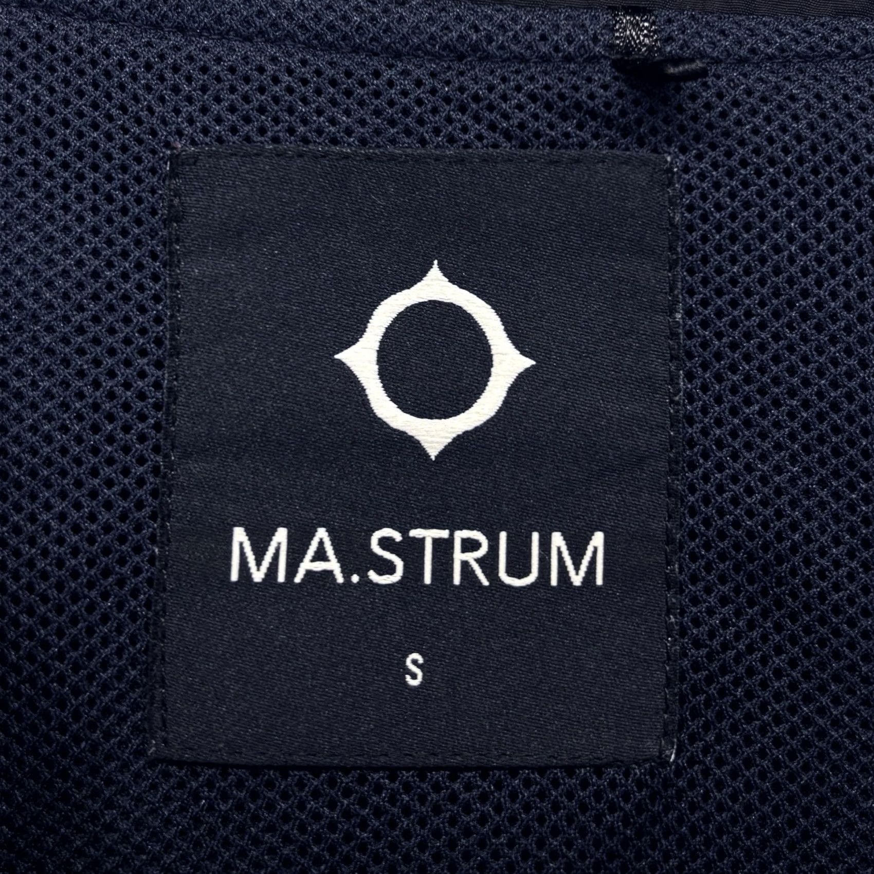 MA.STRUM Ma.Strum NT Training Crew shell pullover S Navy Nylon Mens Pullover Windbreaker Regular Fit, Ma.Strum Training Crew, Nylon, Navy, Mens Size US S / EU 44-46 / 1 - 6 Thumbnail