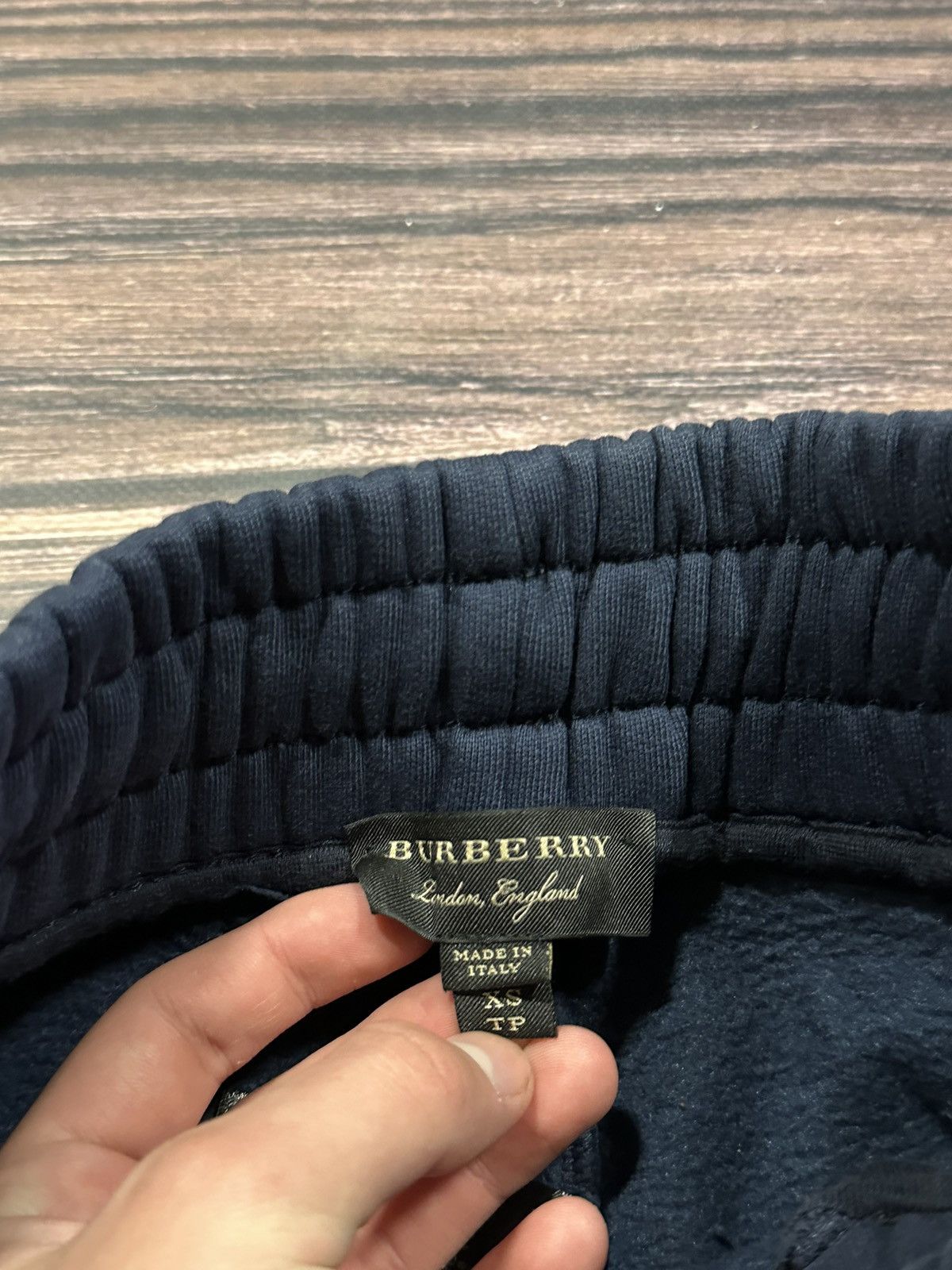 Burberry × Vintage Vintage Luxury Burberry archive crest tracksuit Size US 30 / EU 46 - 7 Thumbnail