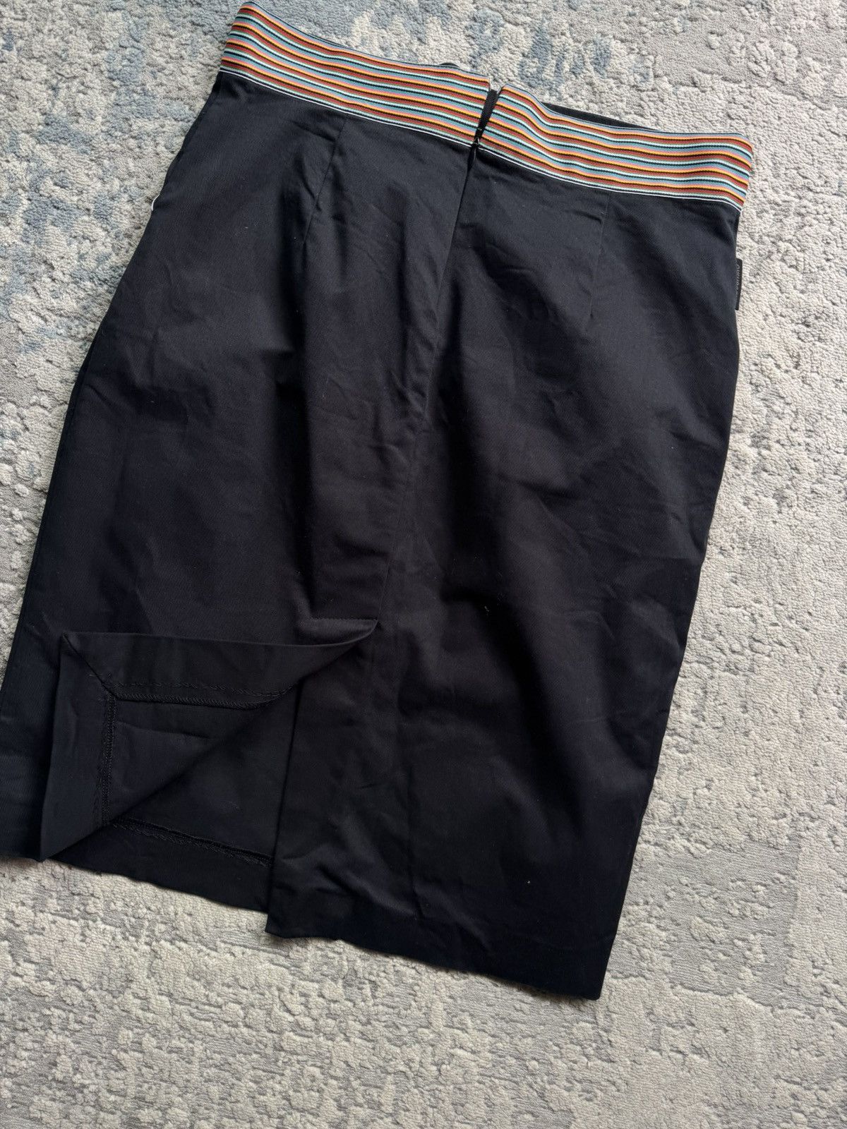 Moschino Moschino Vintage suit Blazer and Skirt Size 44 Size M / US 6-8 / IT 42-44 - 10 Thumbnail