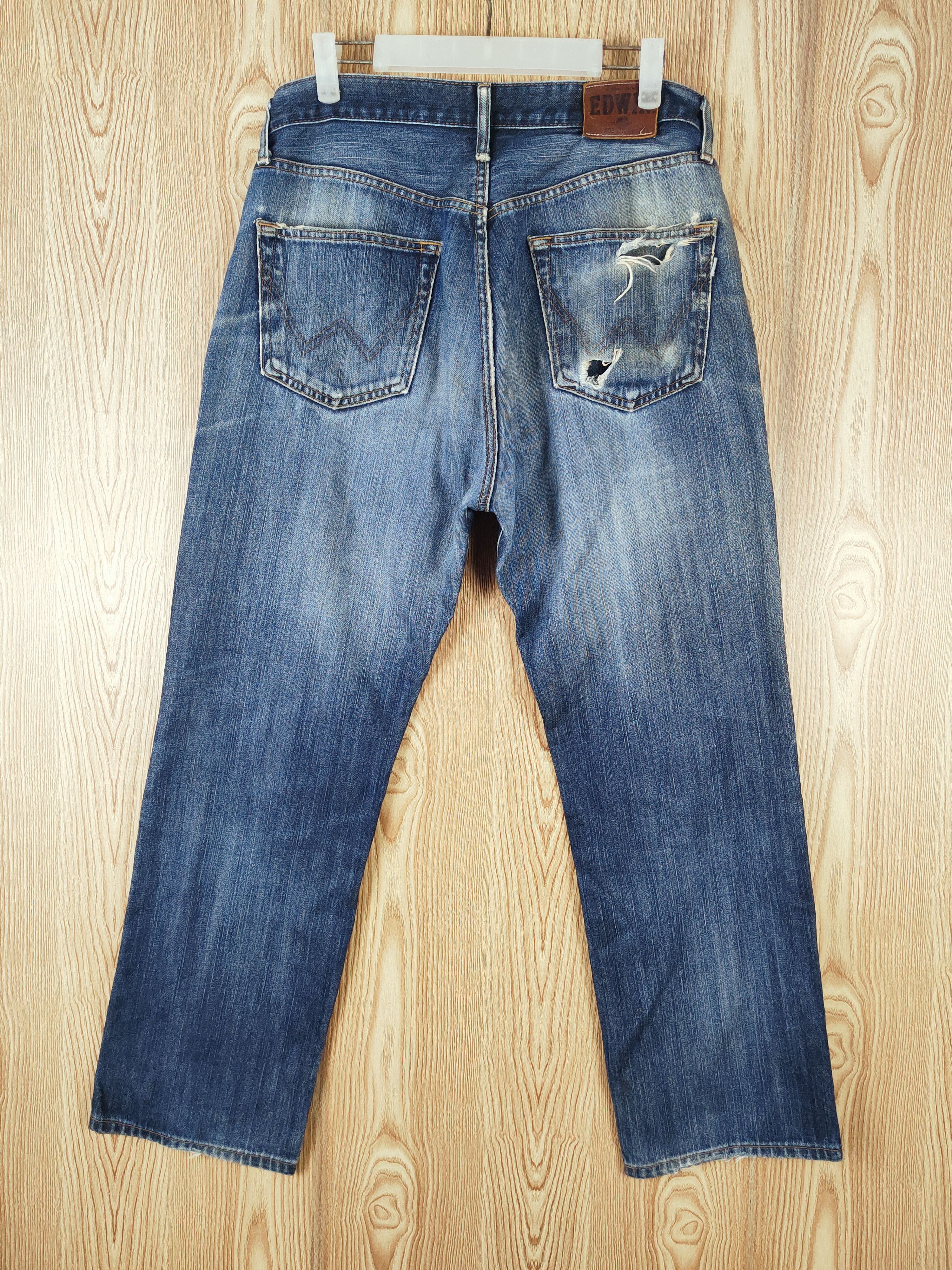 Edwin × Vintage Edwin Dark Blue Faded Distressed Ripped Jeans Size US 35 - 9 Thumbnail