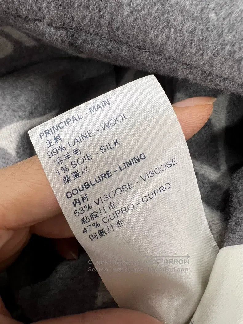 Louis Vuitton Louis Vuitton Half Zip Inside Full Logo Patchwork Hooded S Size XXS / US 00 / IT 34 - 7 Thumbnail