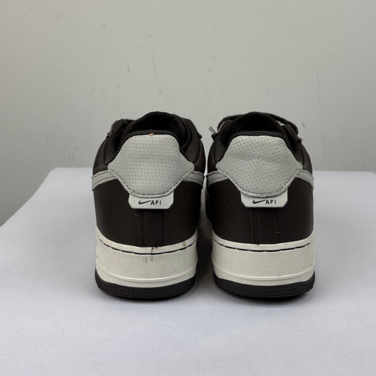 Nike Nike Air Force 1 Low '07 Craft Dark Chocolate Shoes Mens 9.5 Size US 9.5 / EU 42-43 - 4 Thumbnail