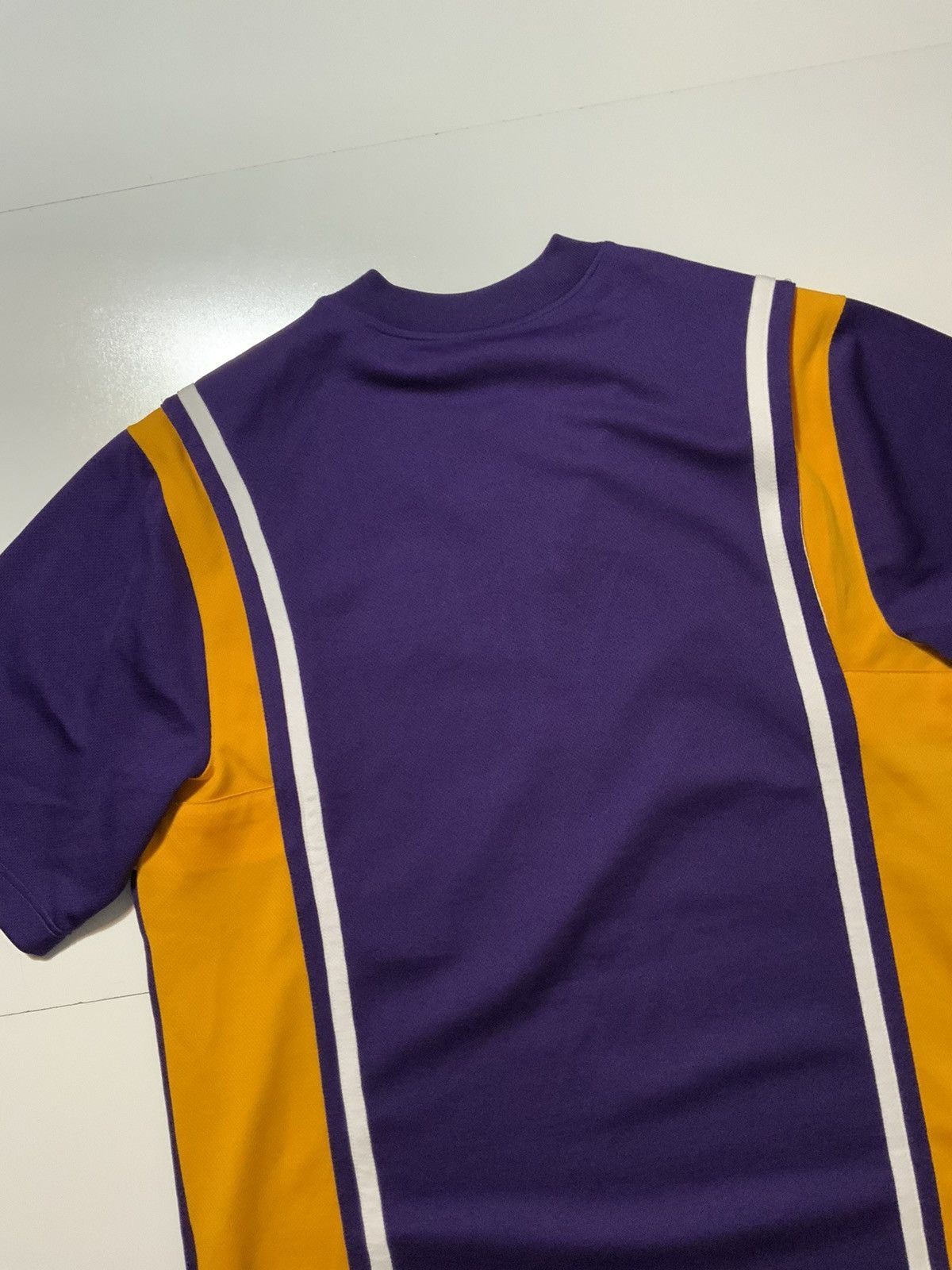 NBA × Nike × Vintage Vintage Nike 99-00 Los Angeles Lakers 1/4 Zip Warm Up Shirt Size US XL / EU 56 / 4 - 4 Thumbnail